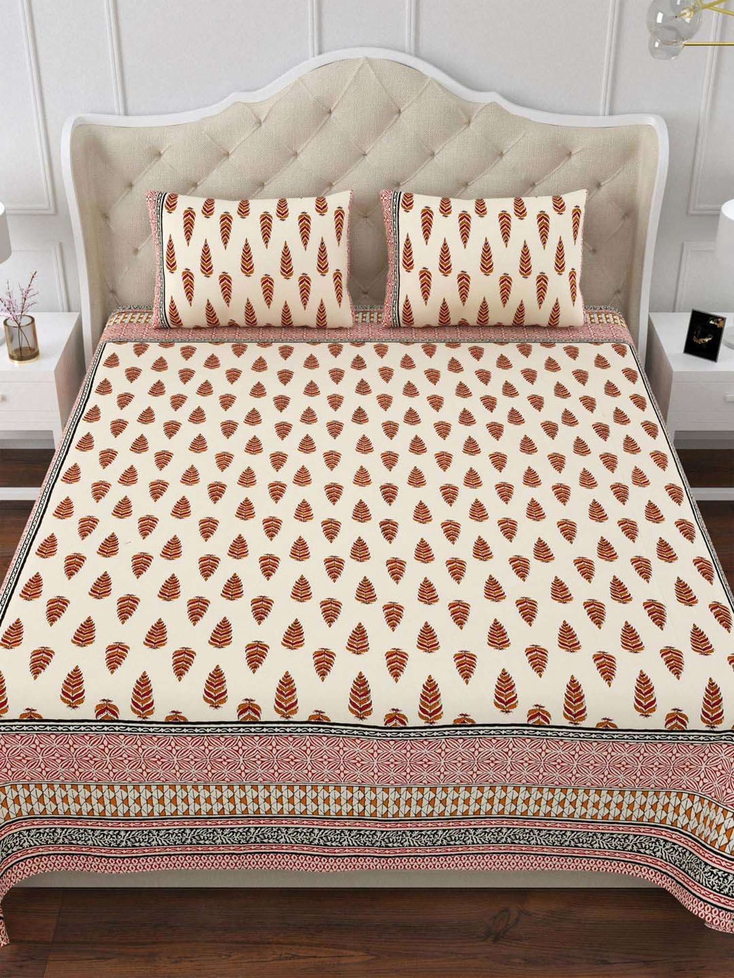 Aapno Rajasthan Evergreen Desert Red & Orange Cotton 140 GSM Double Bedsheet With 2 Pillow Cover