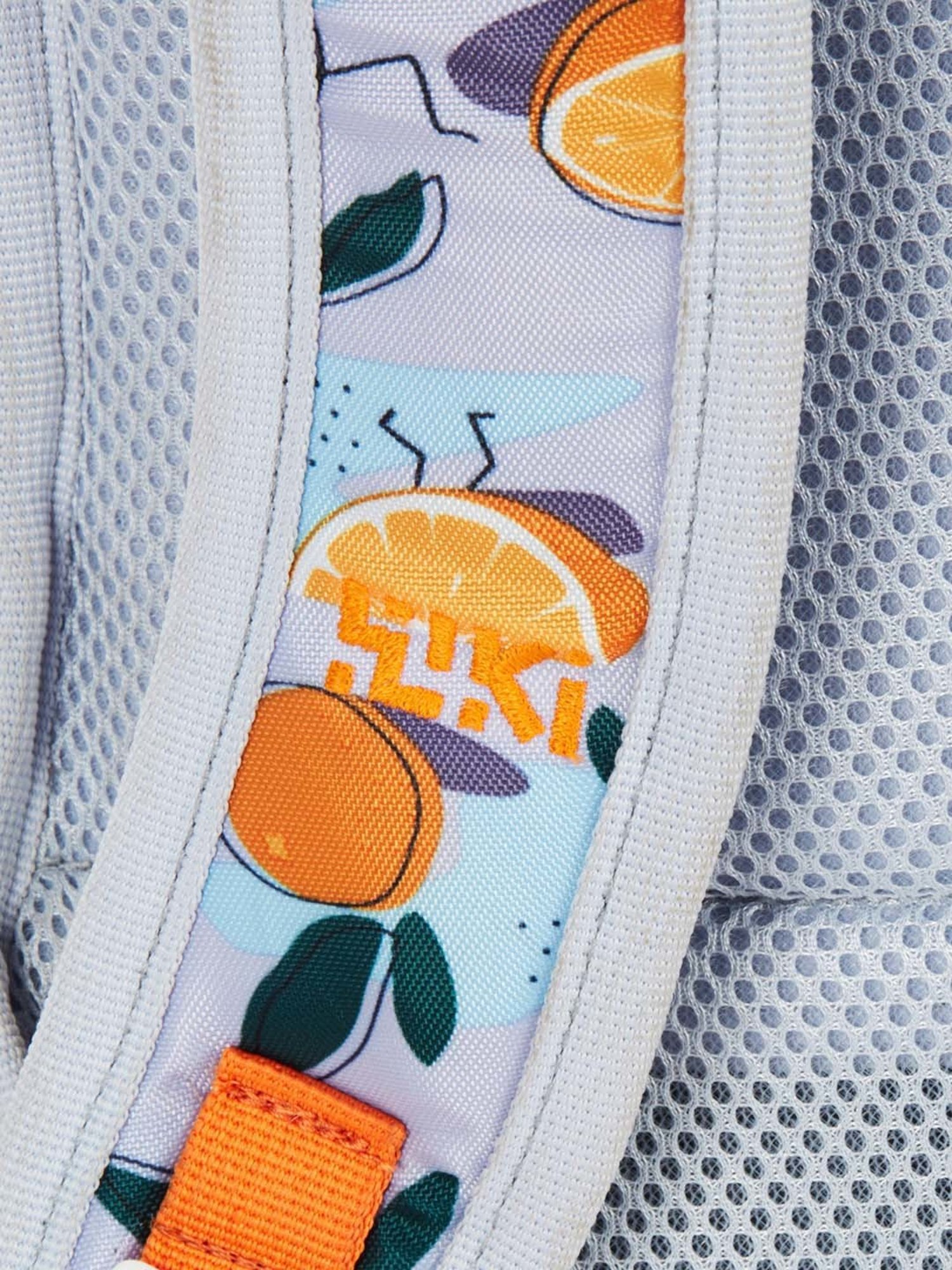 Wiki 30.5 Ltrs Grey Medium Backpack