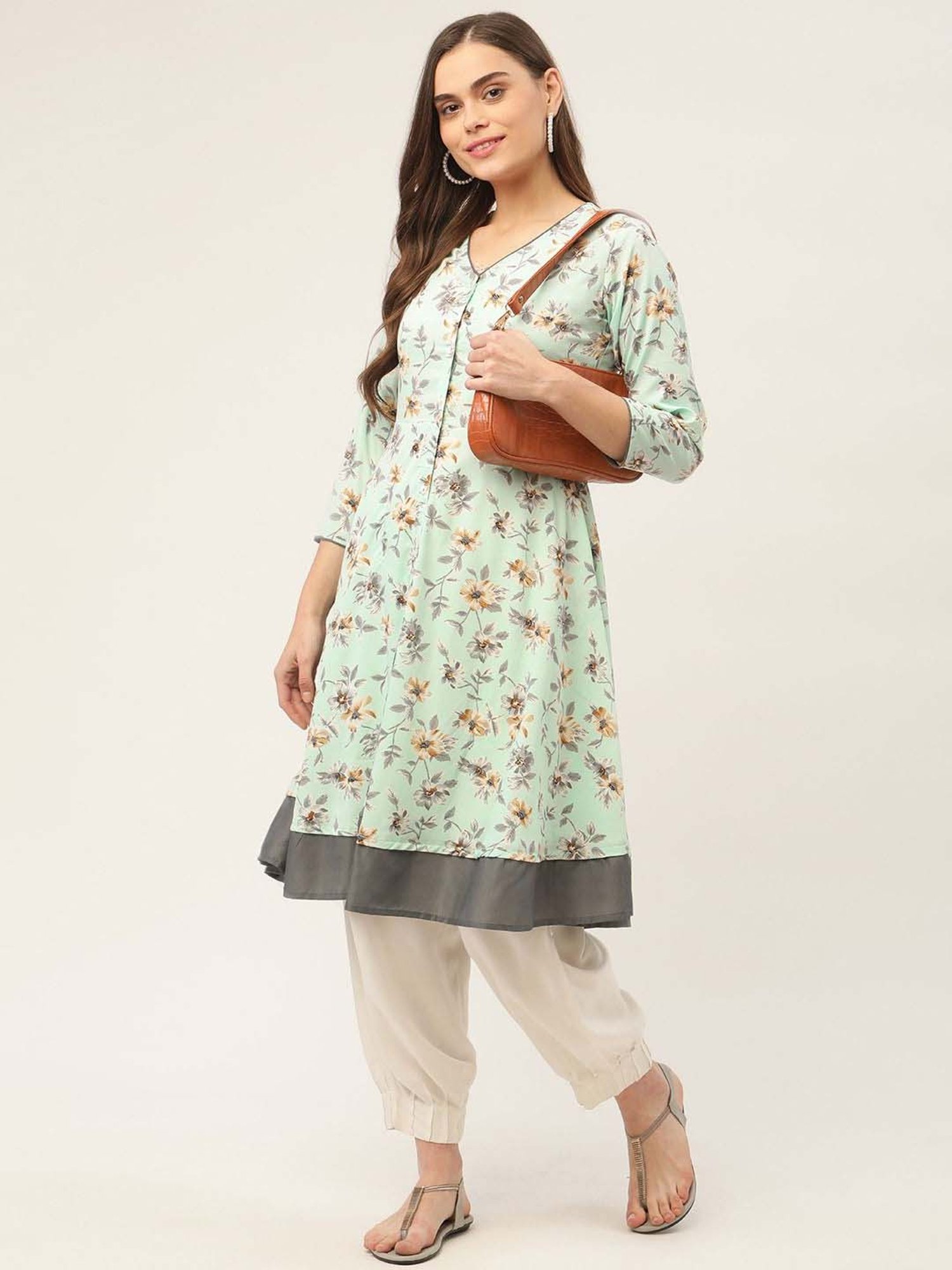 Jompers Green Pure Cotton Floral Print Flared Kurta