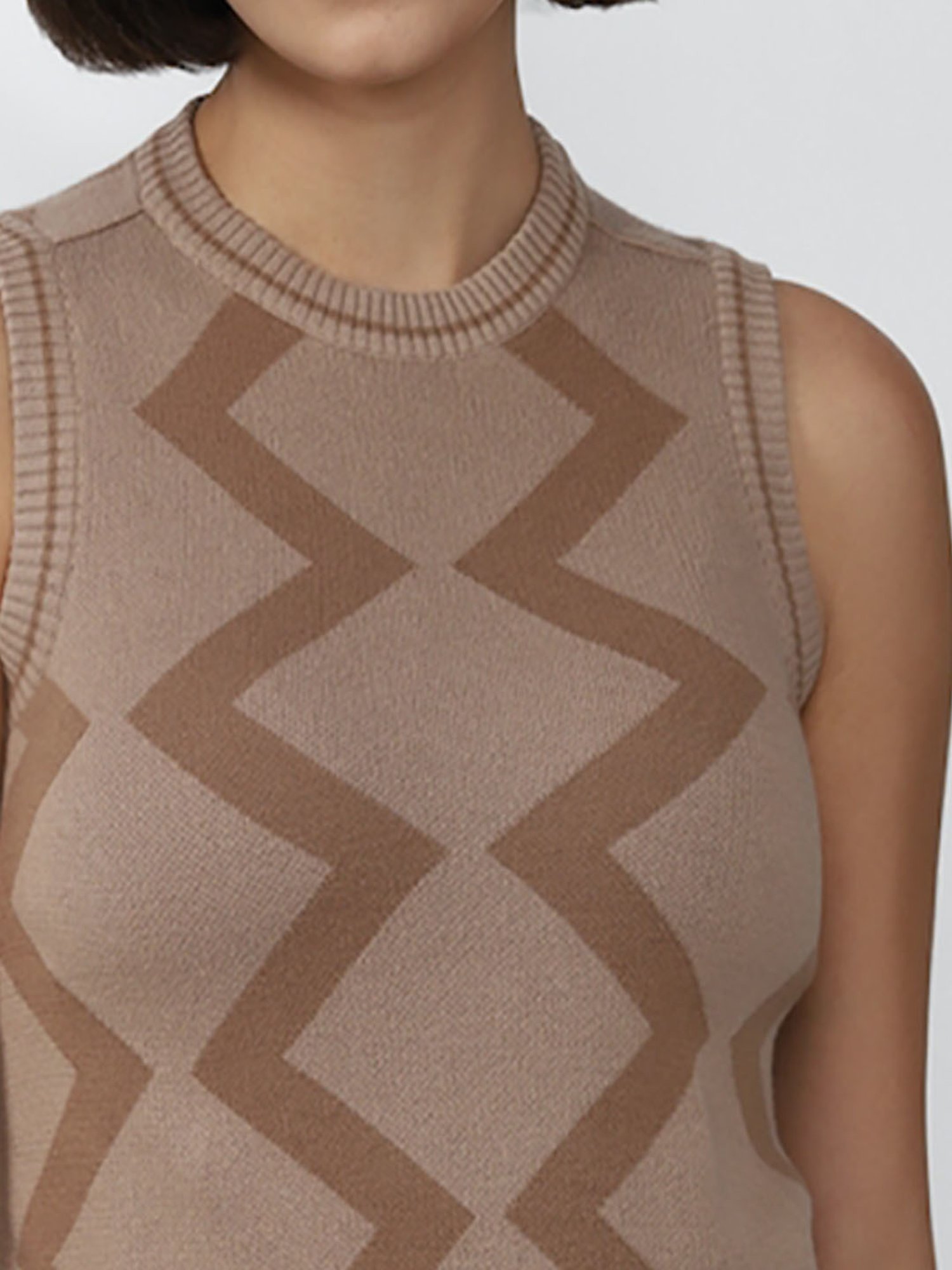 Forever 21 Brown Cotton Geometric Print Sweater Vest