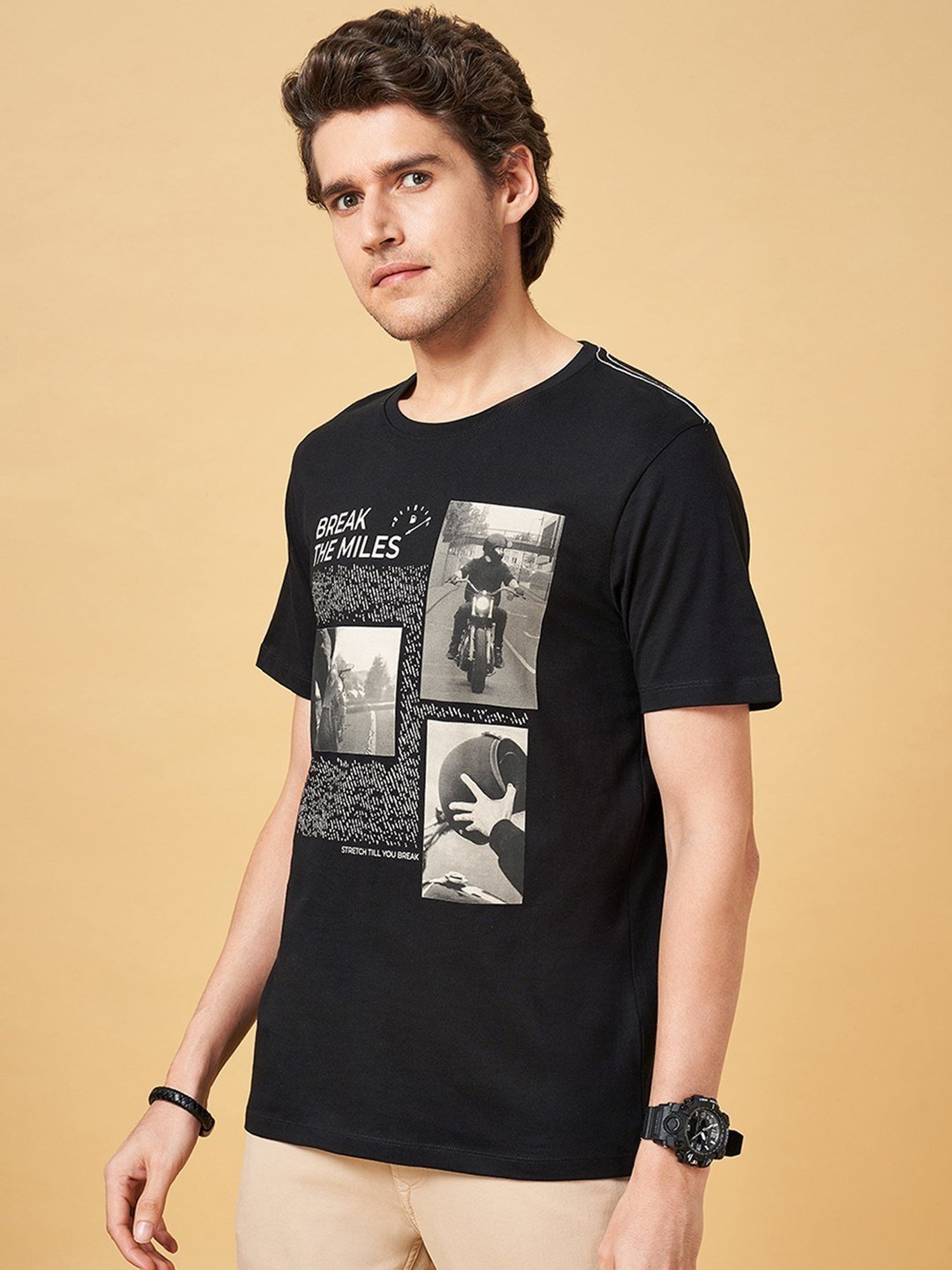 Sf Jeans By Pantaloons Black Slim Fit Printed T-Shirt