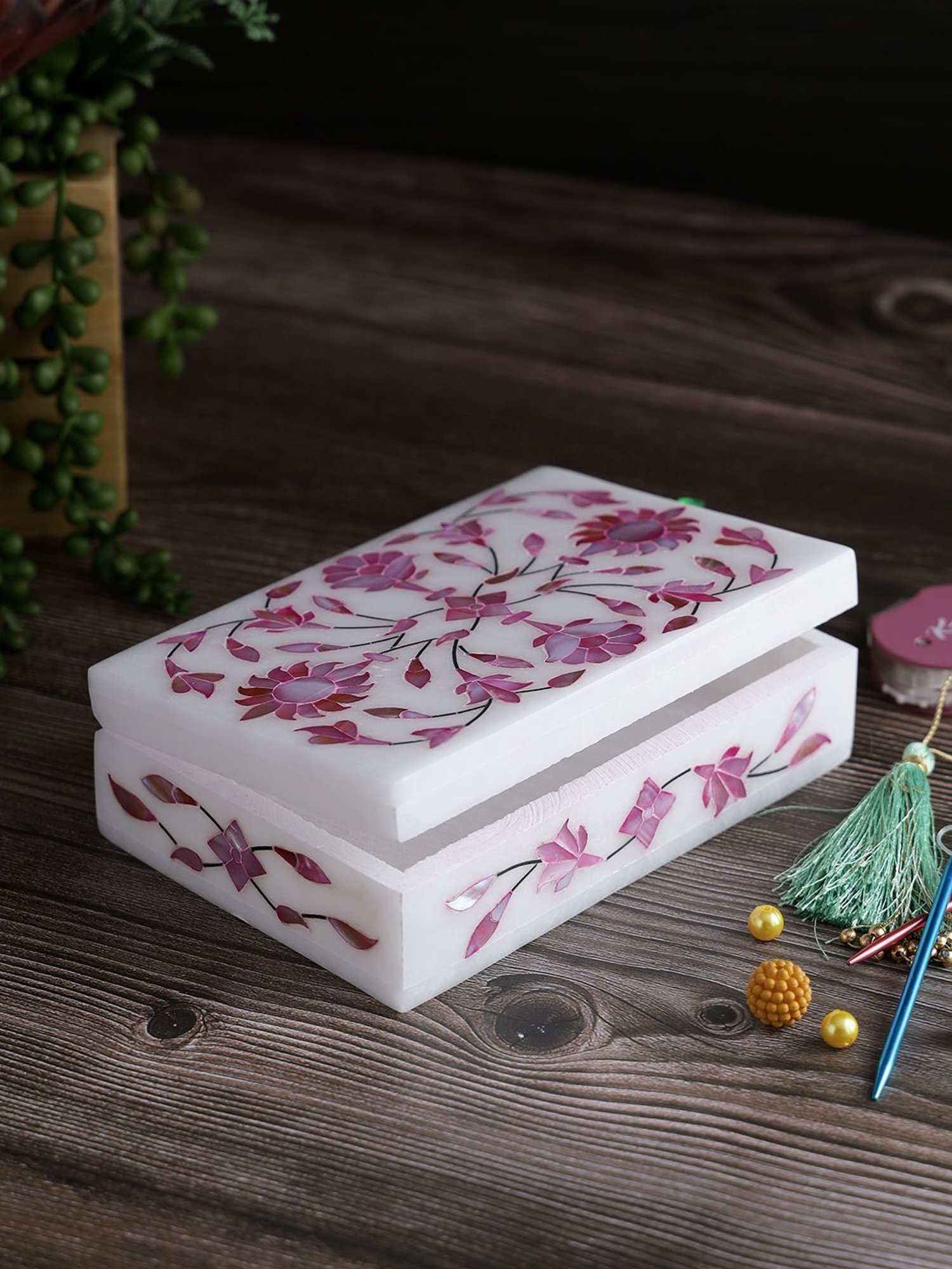 Aapno Rajasthan Pink & White Marble Jewellery Box