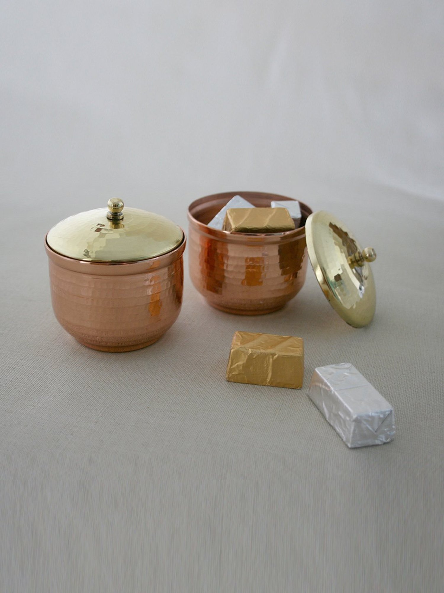 COPPRE Golden Copper Trinket Container with Lid - Set of 1