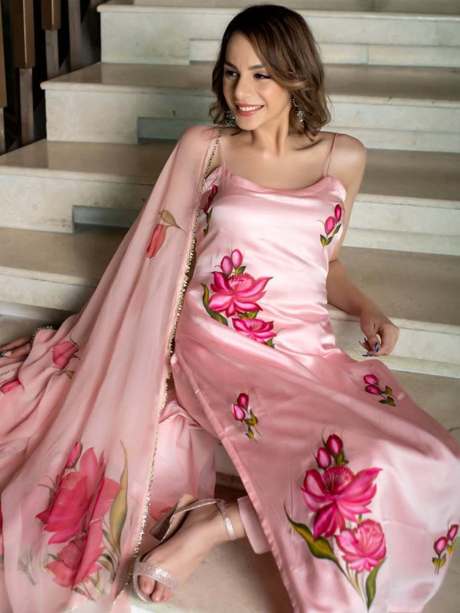 AACHHO Peach Floral Print Kurta Pant Set With Dupatta