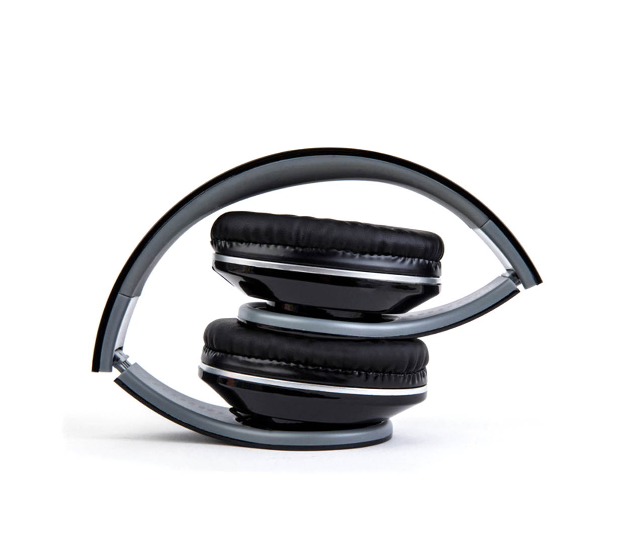 Head-mounted Wired music headset, Stereo Headset with Deep Bass, Foldable & Lightweight, Perfect for Cell Phone/TV/ PC and Travelling Sports Running