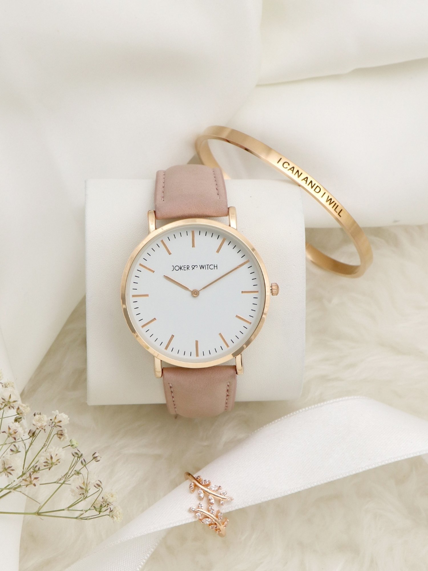 Joker & WItch JWLT303 Analog Watch for Women With Ring, Bracelet