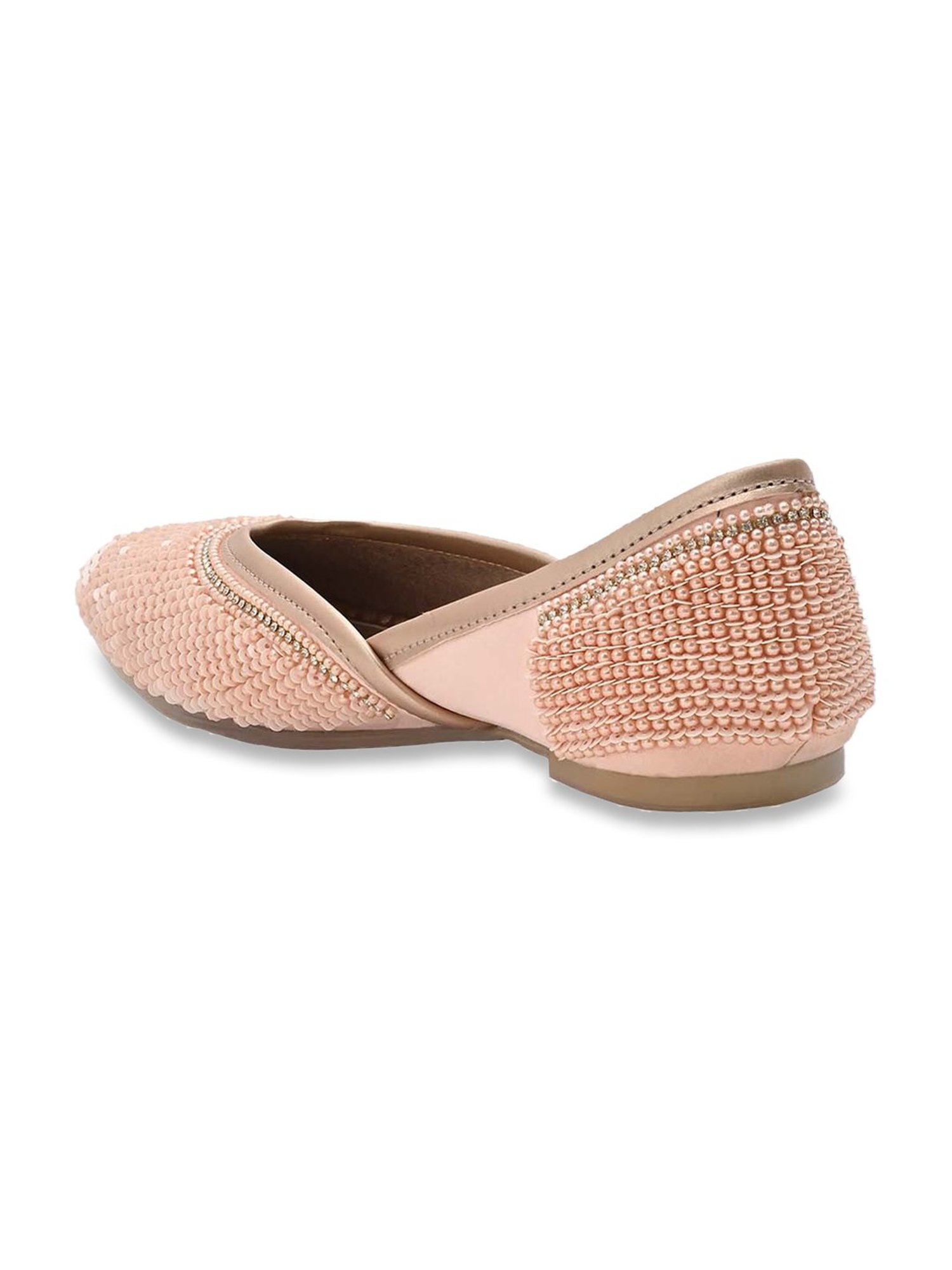 Jove Women's Peach Ethnic Juttis