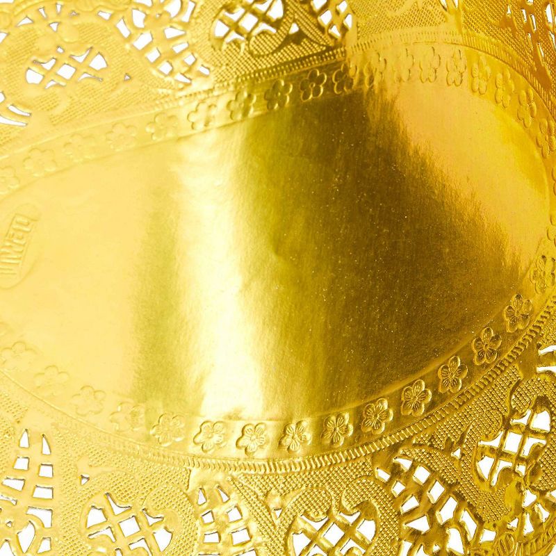 Juvale 100 Piece Gold Disposable Oval Paper Doilies Lace for Art & Craft Pastry Decorations, 7.5 x 10.5 in
