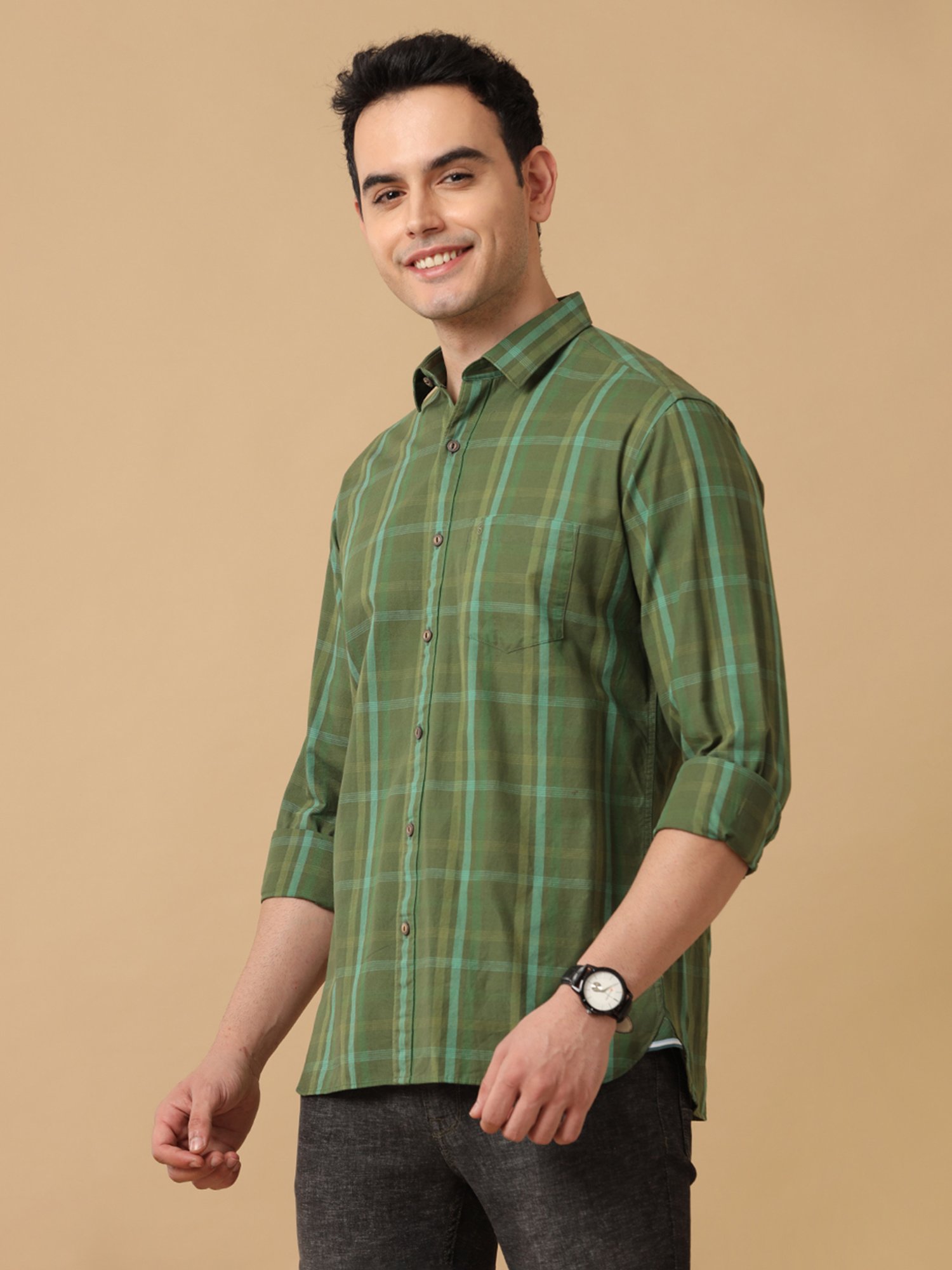 CAVALLO by Linen Club Green Contemporary Fit Check Shirt