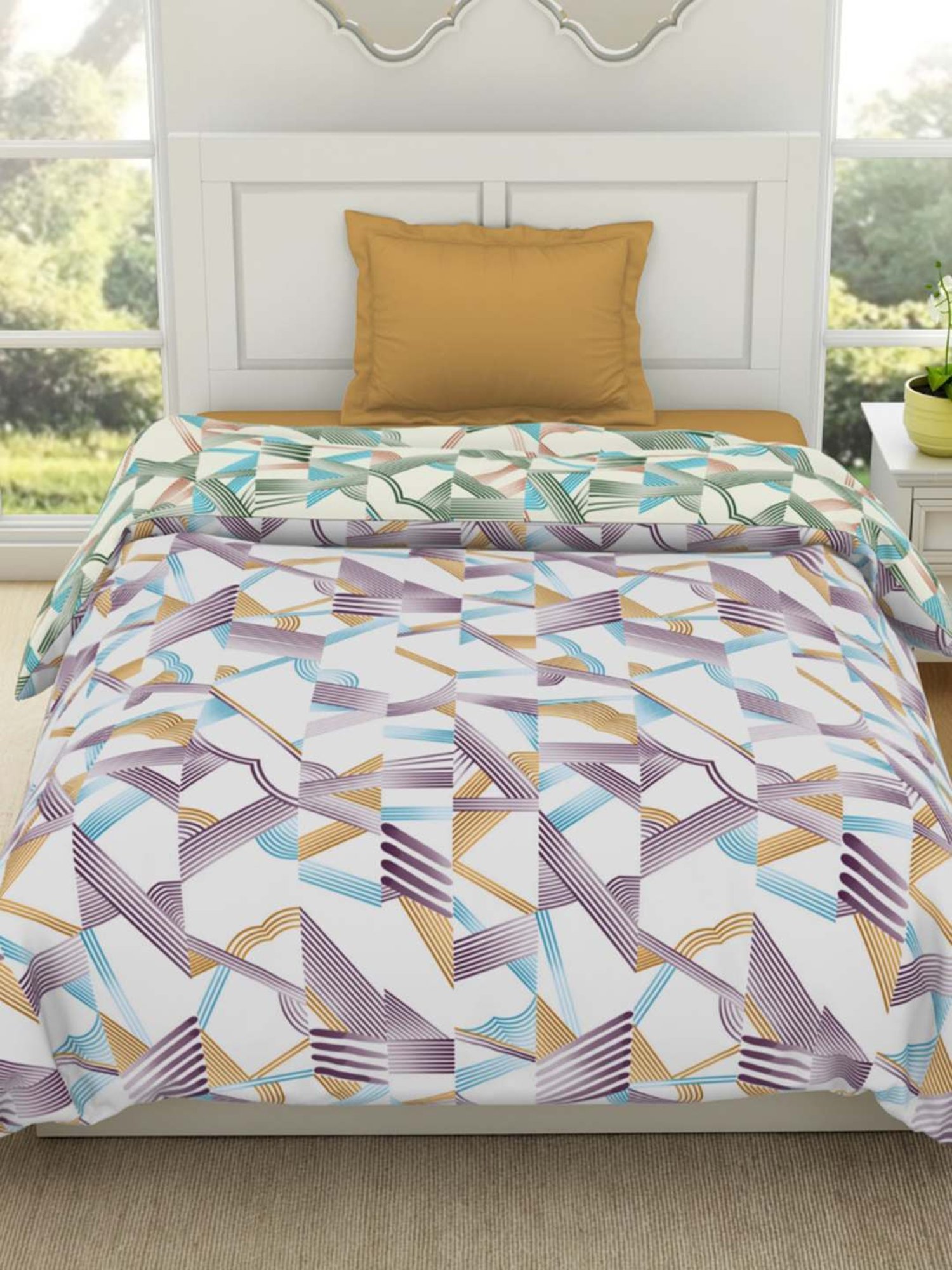 Spaces Geometric Multicolor 144 TC Cotton Single Quilt