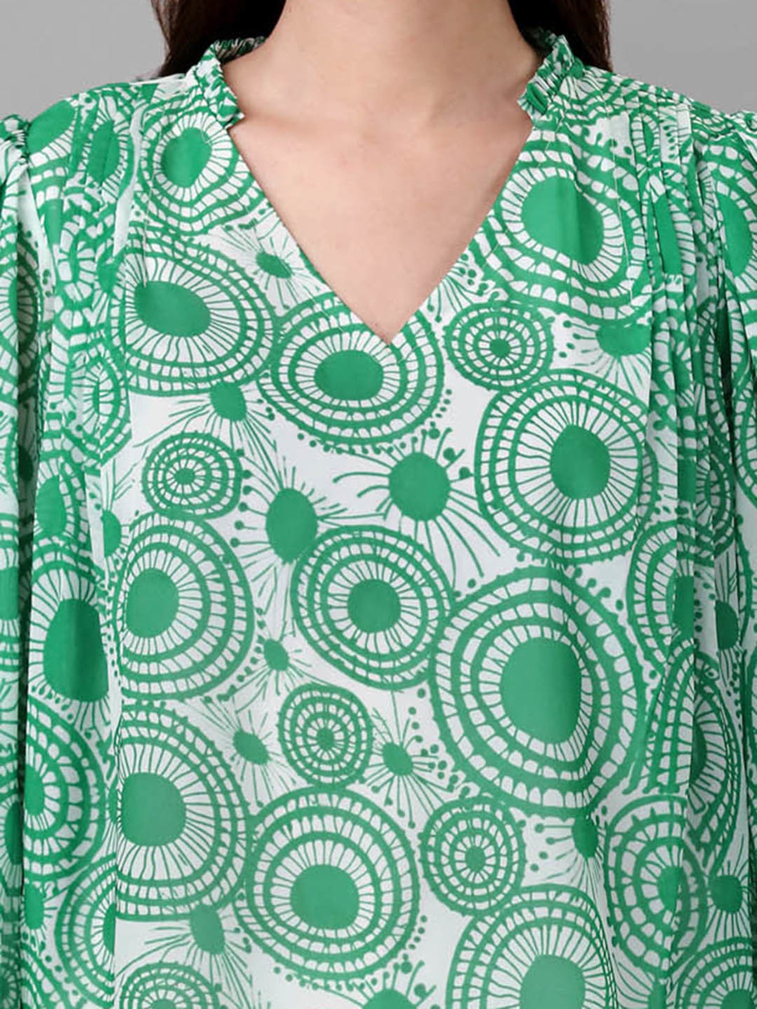 MASAKALI.CO Green Printed Top