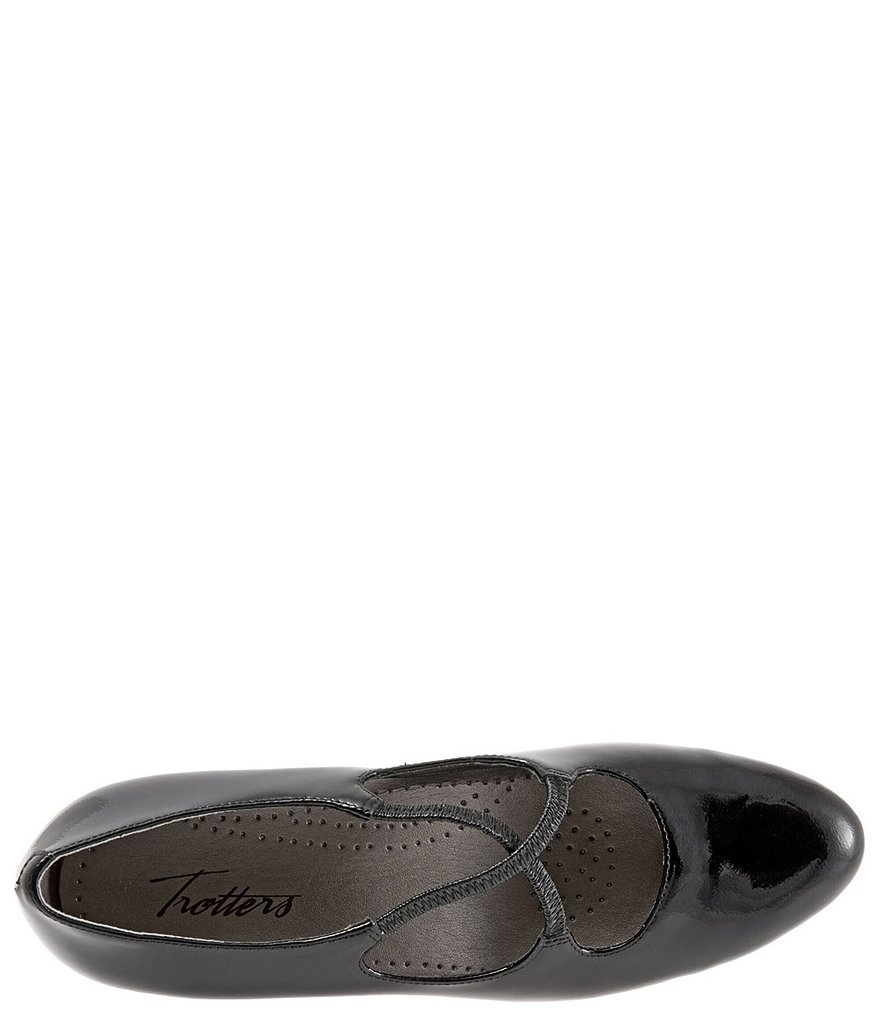 Trotters Jamie Patent Leather Cross Over Band Block Heel Pumps