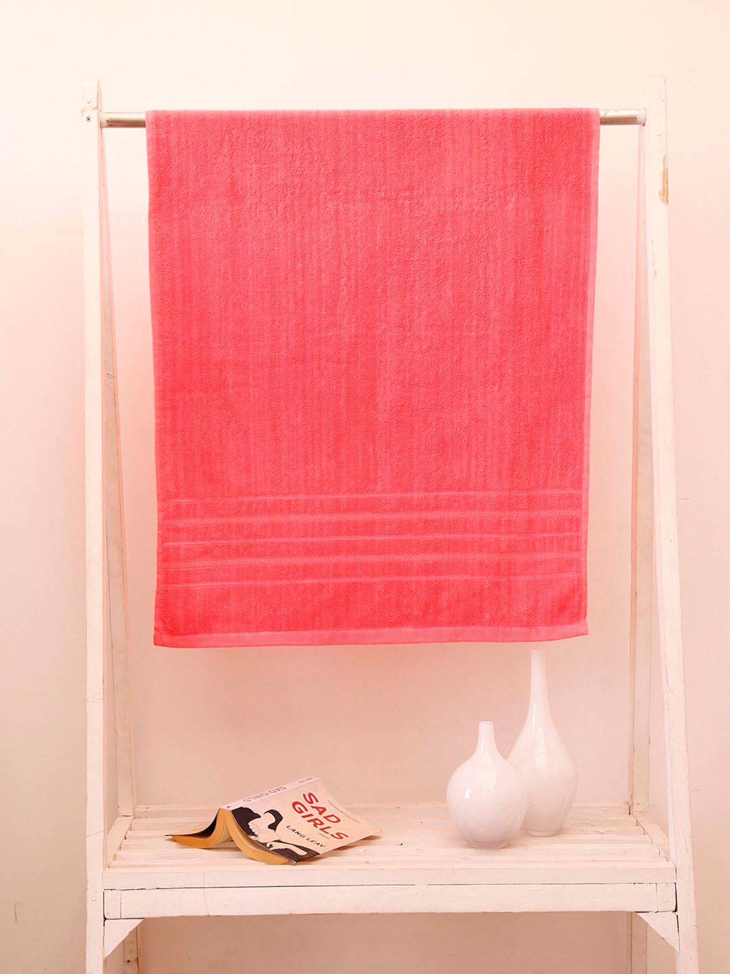 Ariana Select Pink Cotton Quick Dry Bath Towel