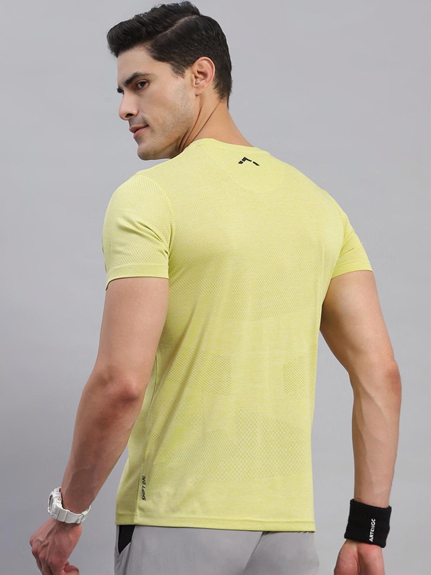 Rock.it Yellow Regular Fit Self Pattern T-Shirt