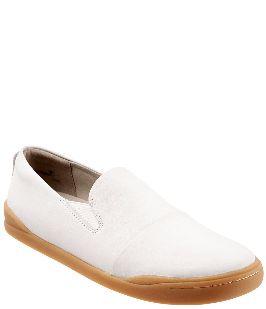 SoftWalk Alexandria Leather Slip-On Sneakers