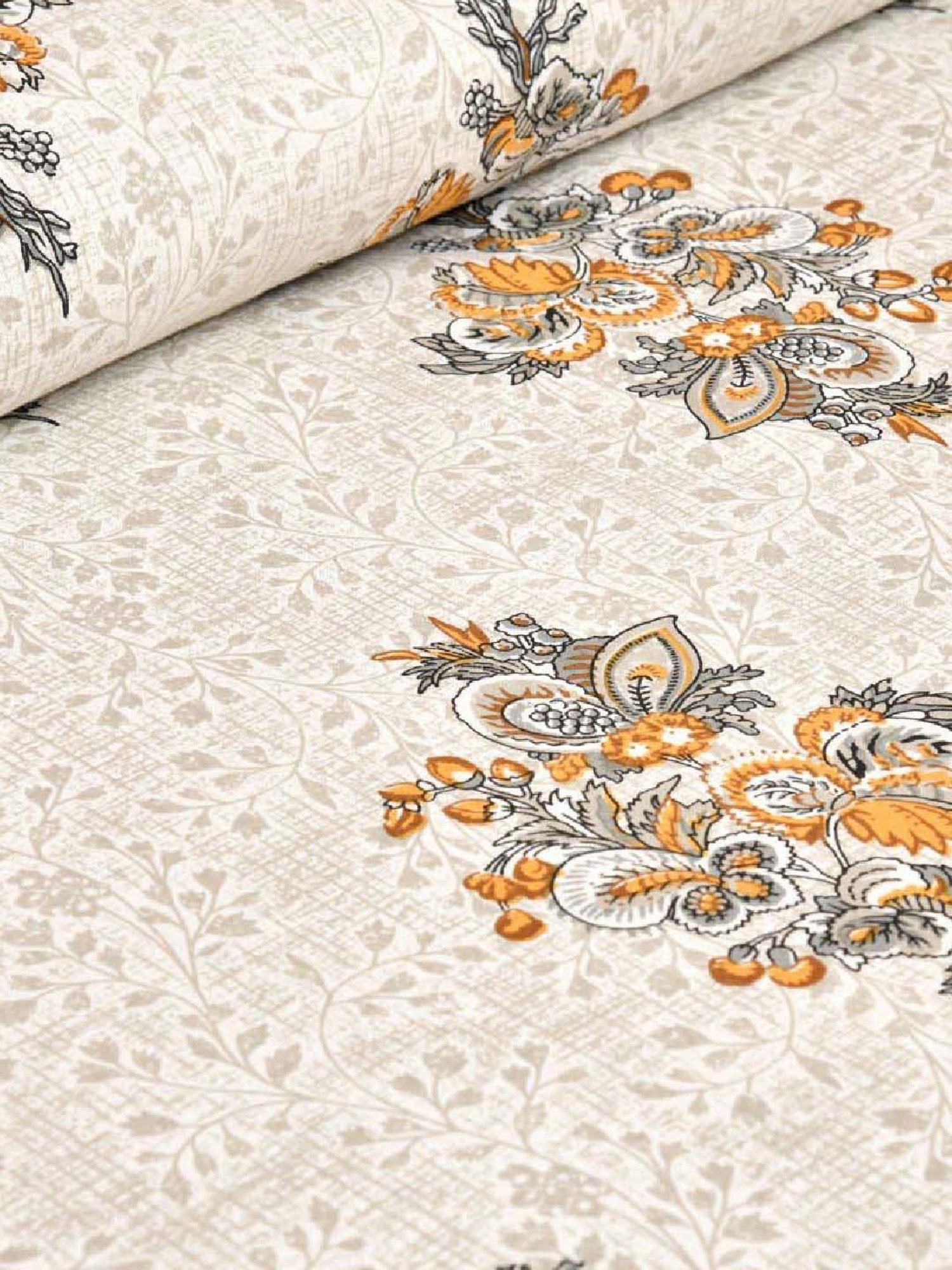 JaipurFabric Grey & Orange 180 TC 100% Cotton Beautiful Bouquet Double Bedsheet with 2 Pillow Covers