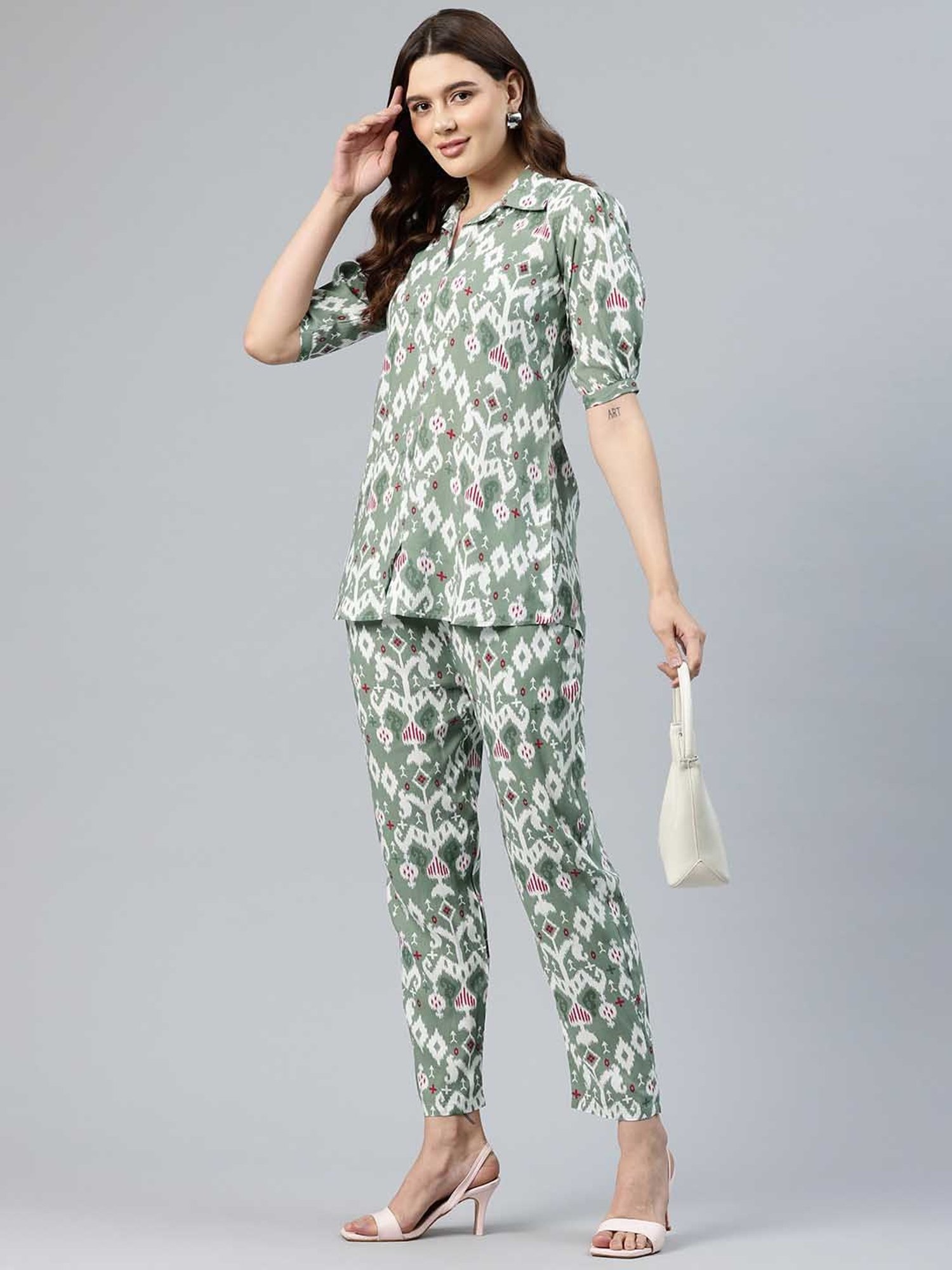 One Femme Green Print Shirt With Pants
