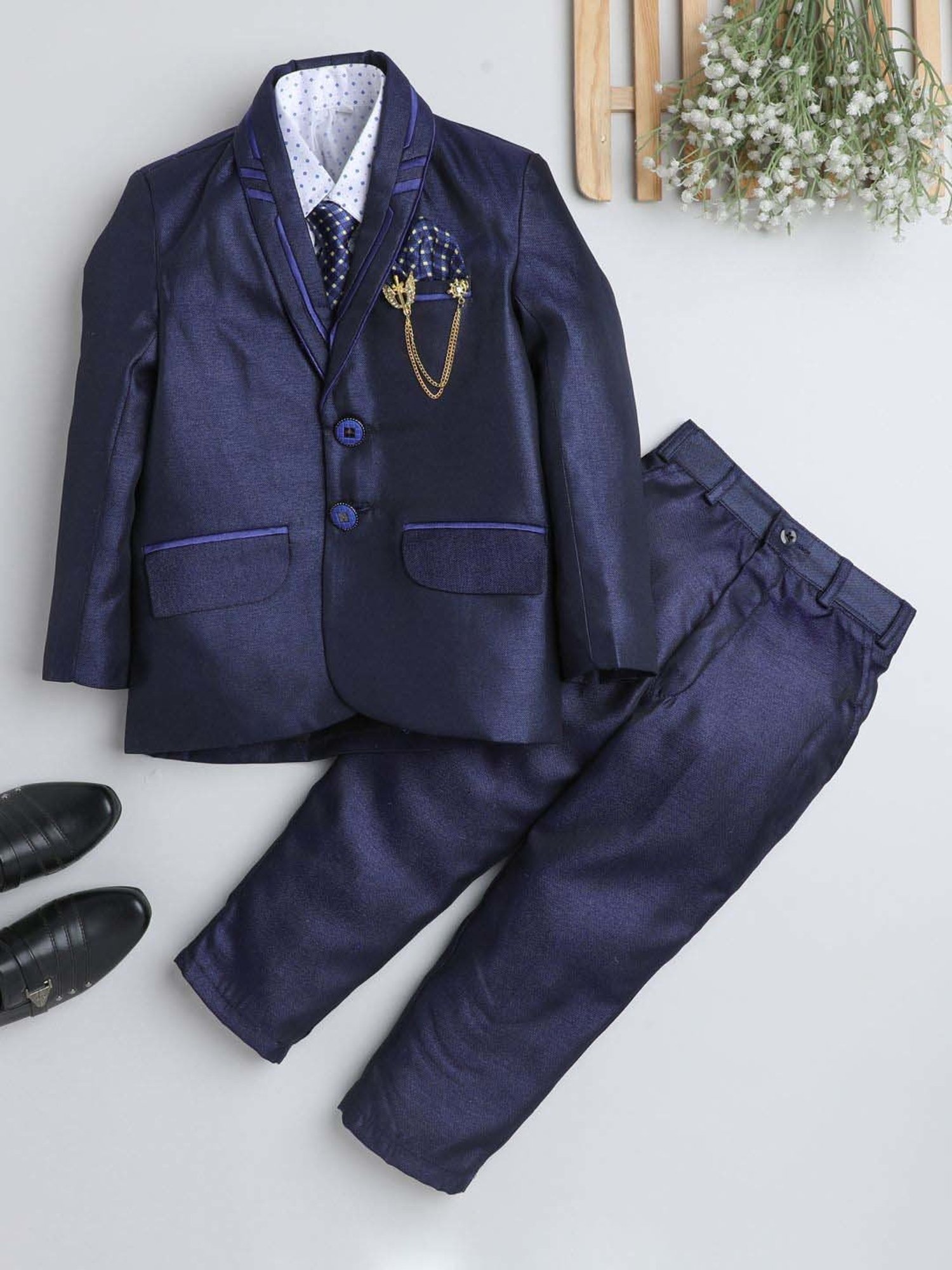 Fourfolds Boys Royalblue Solid Full Sleeves Suit Set