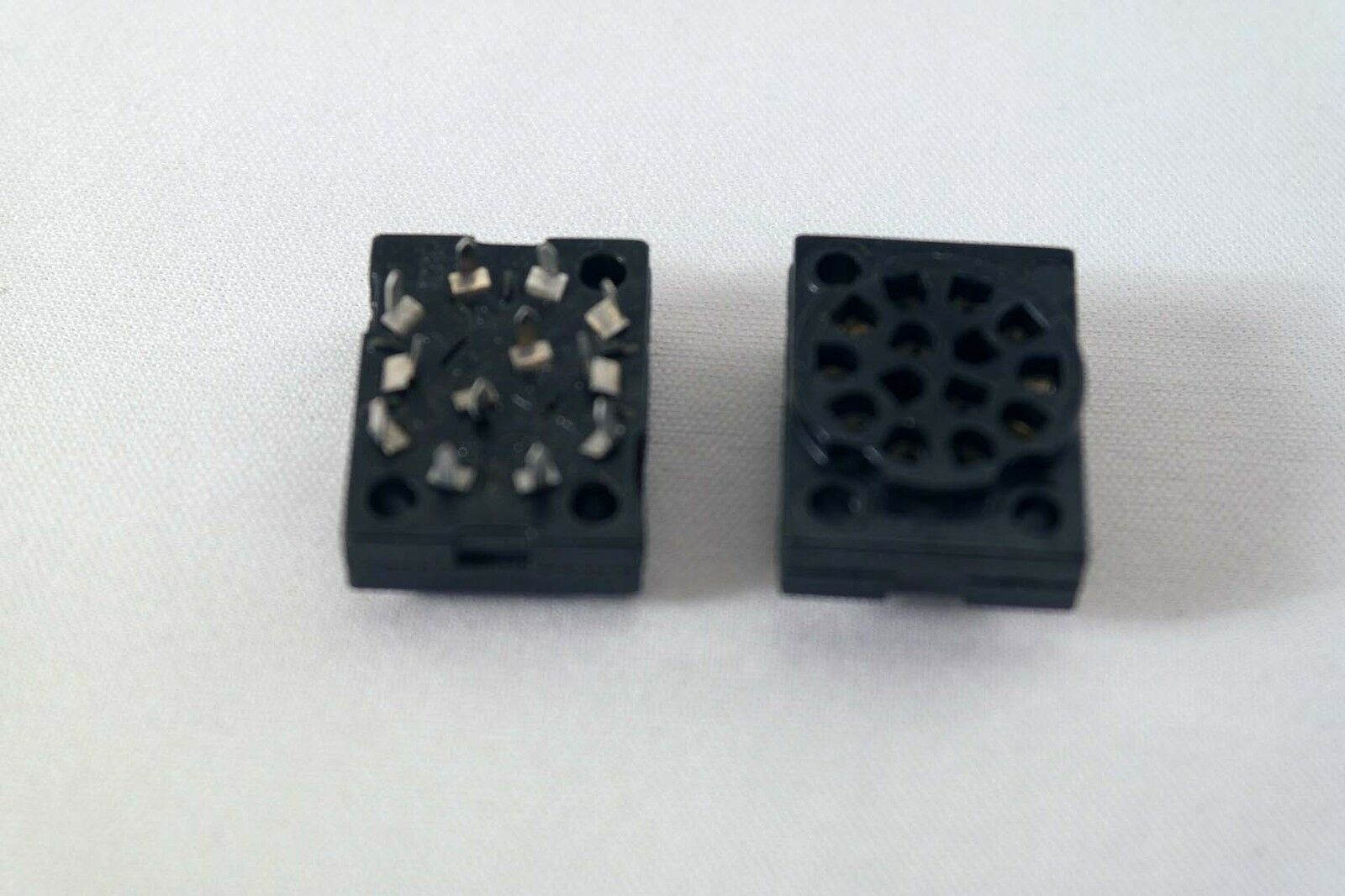 2 Pcs New 12 Pin Nixie PCB Mount Tube socket for NL840 / 8754