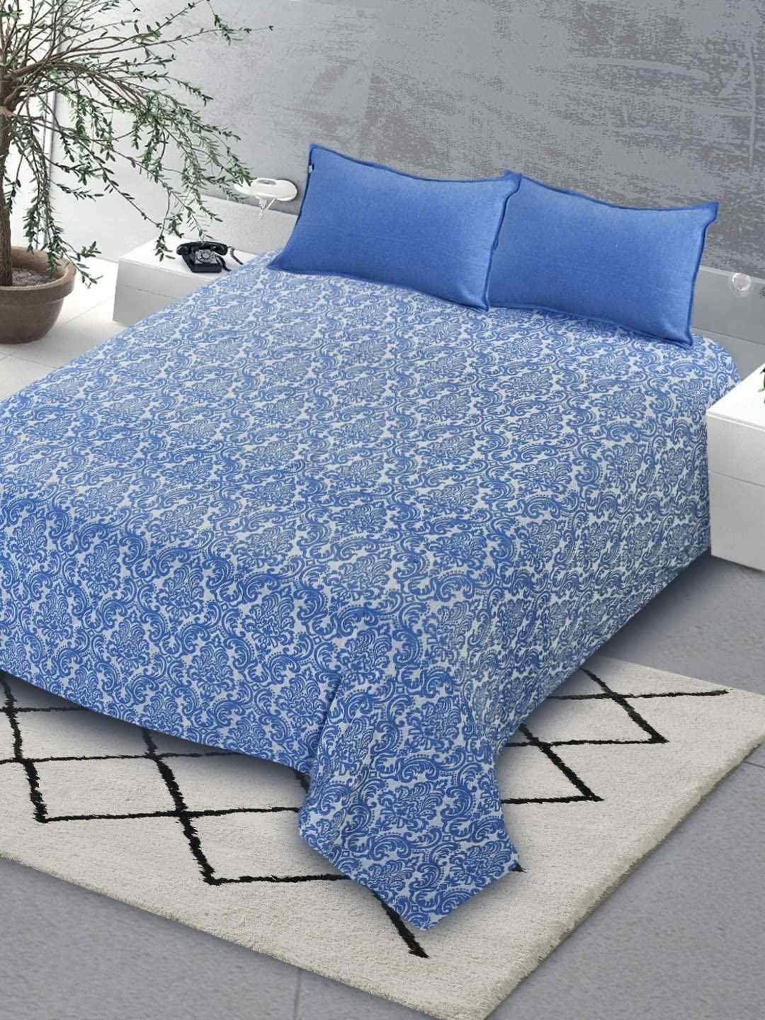 Saral Home Easy Living Blue Cotton 220 TC Royalty Handmade King Bed Sheet With Pillow Covers