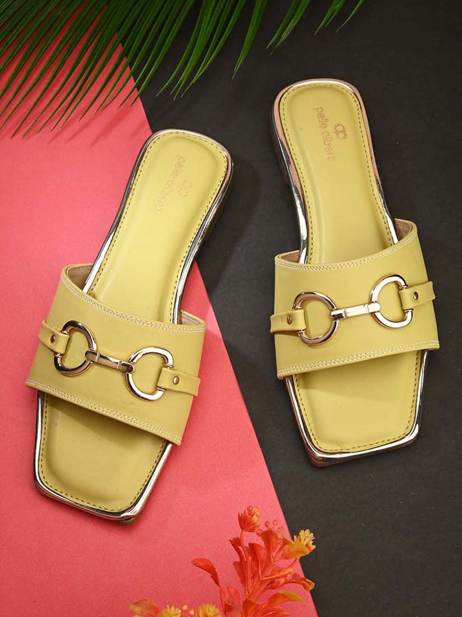 Pelle Albero Women's Yellow Casual Sandals