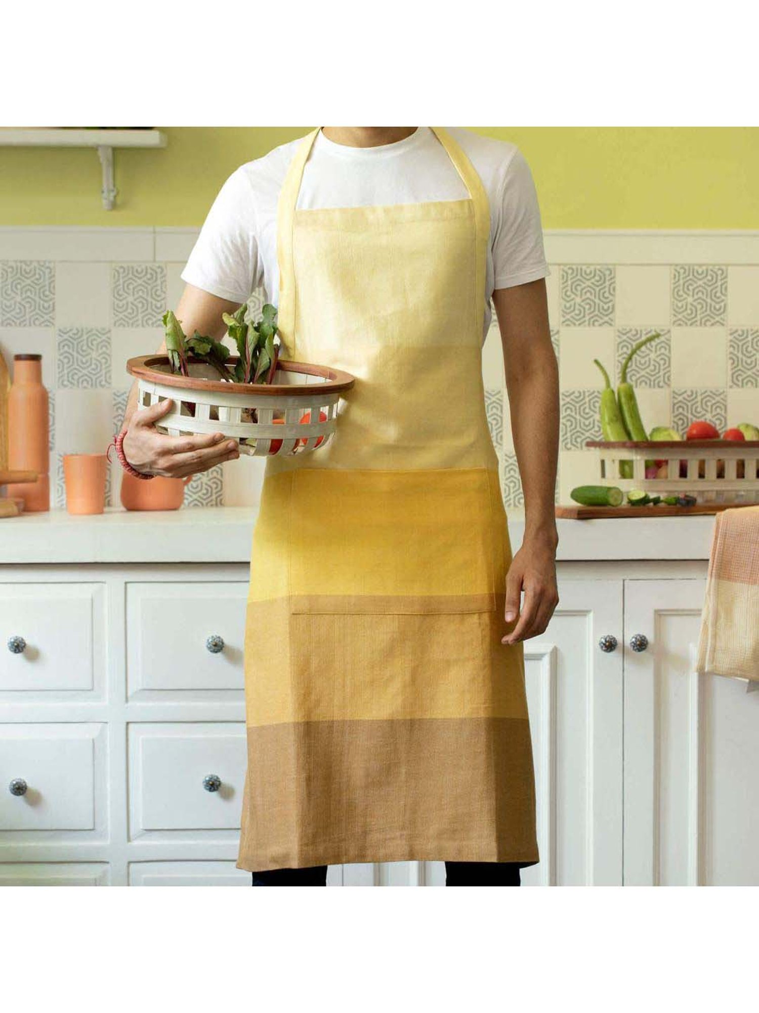 Karo Tapi Printed Multicolor Wood Tissue Box