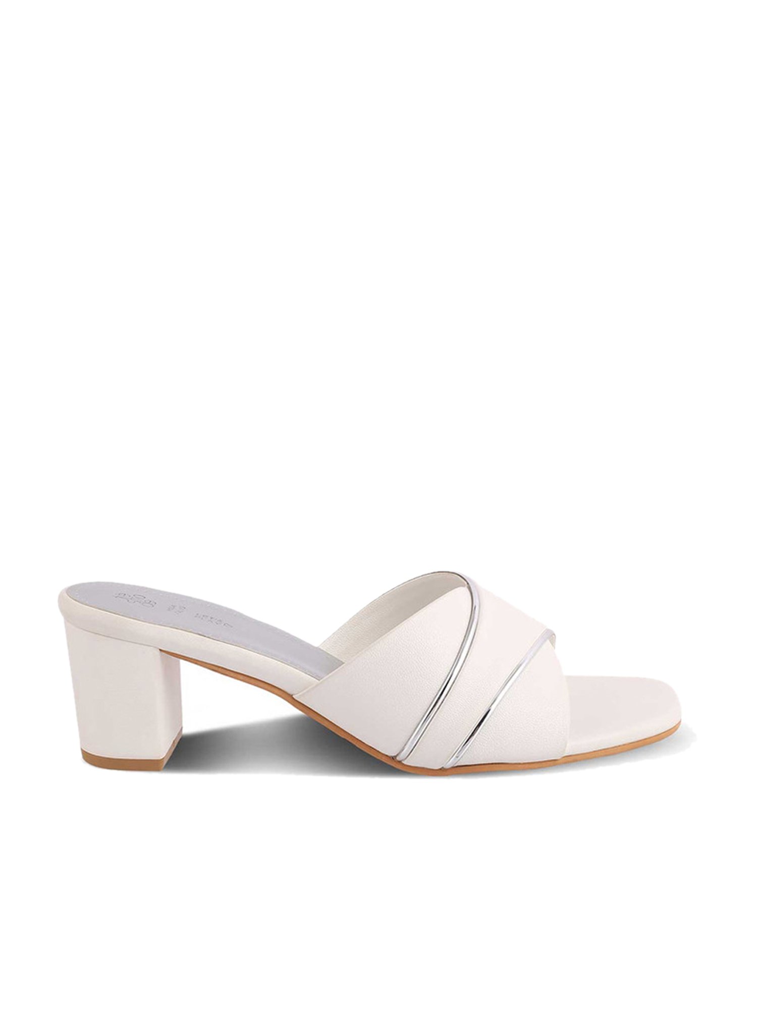Tresmode Women's White Casual Sandals