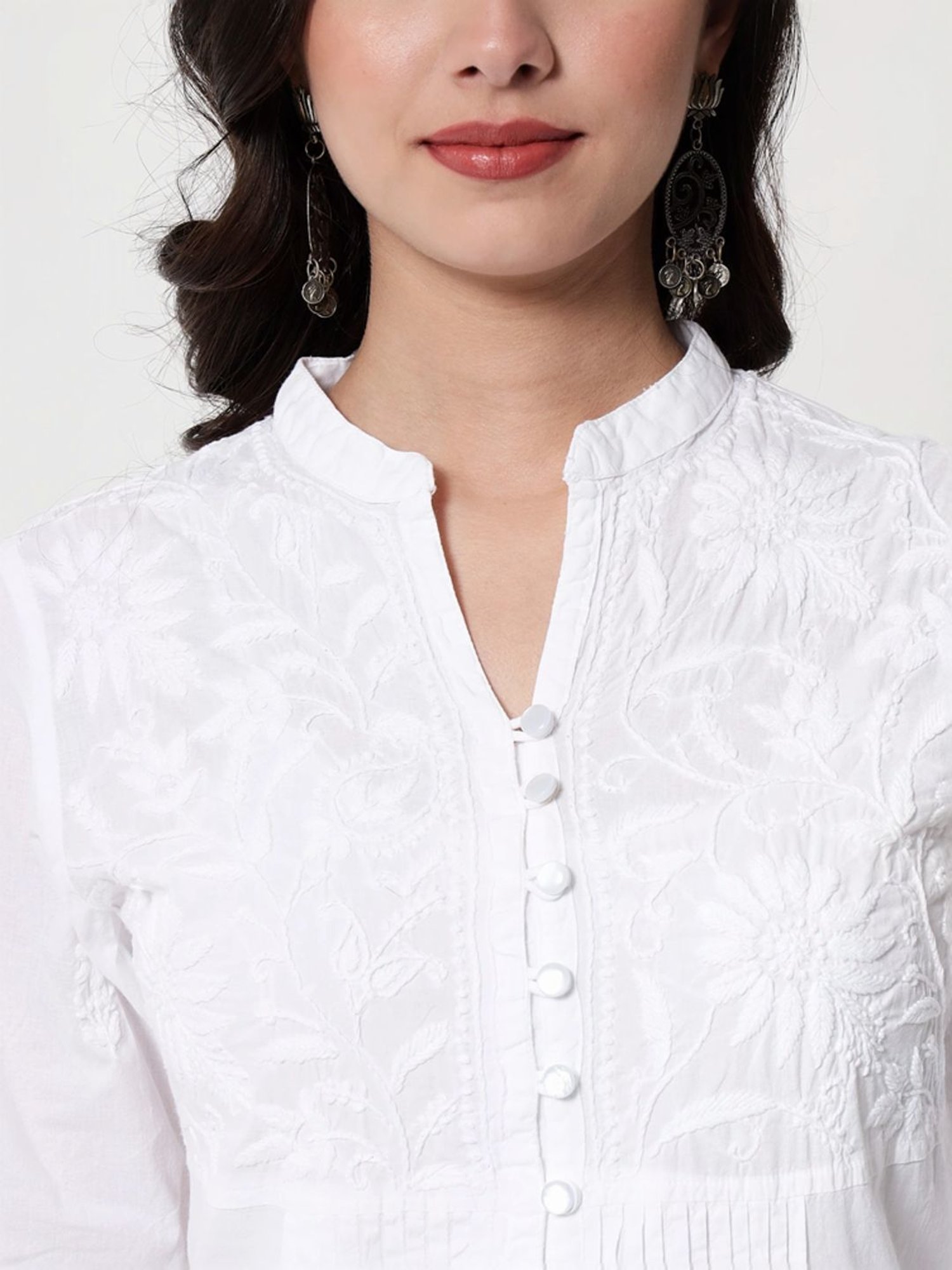 PARAMOUNT CHIKAN White Cotton Hand Embroidered Chikankari A Line Kurti