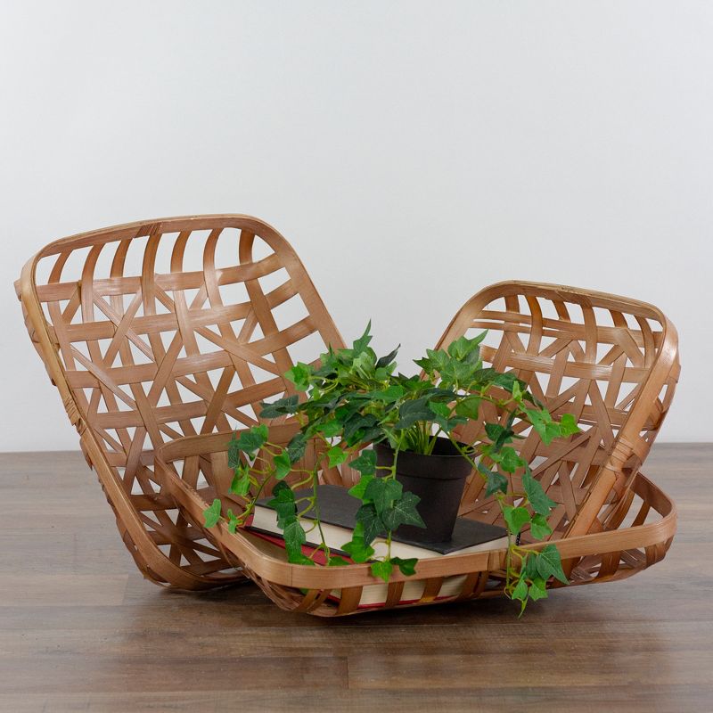 Olivia & May Set of 3 Weave Baskets with Wooden Lids