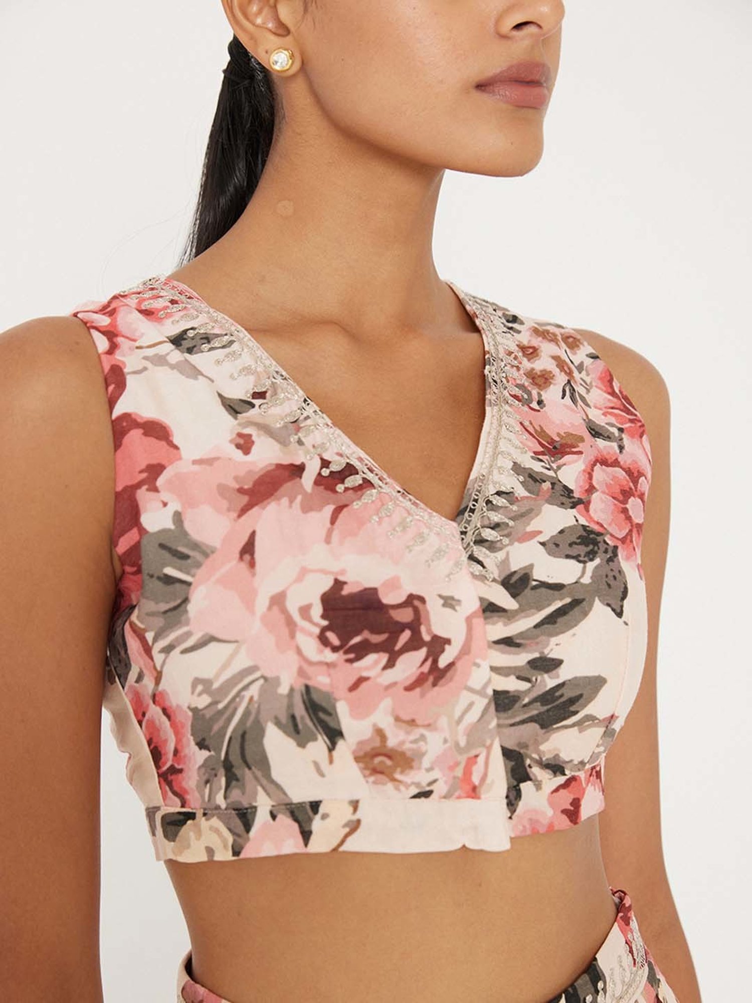 ANCESTRY Multicolor Floral Print Crop Top