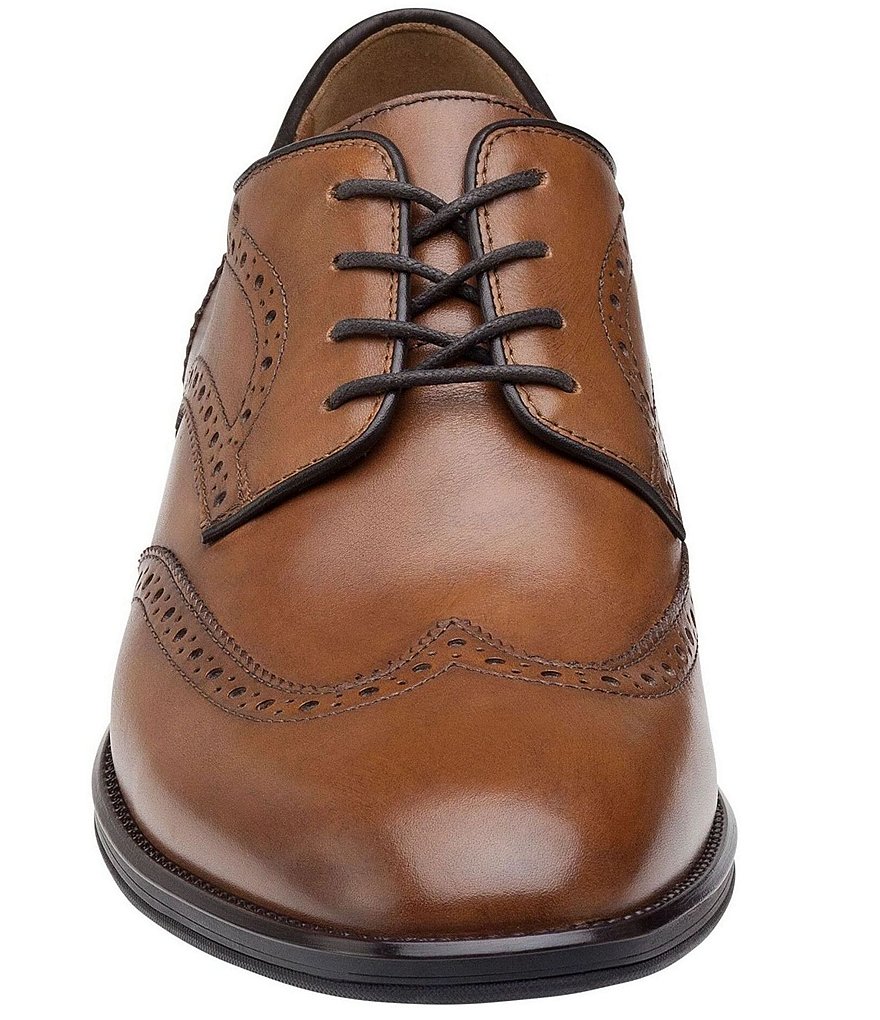 Johnston & Murphy Men's Henrick Wingtip Shoes