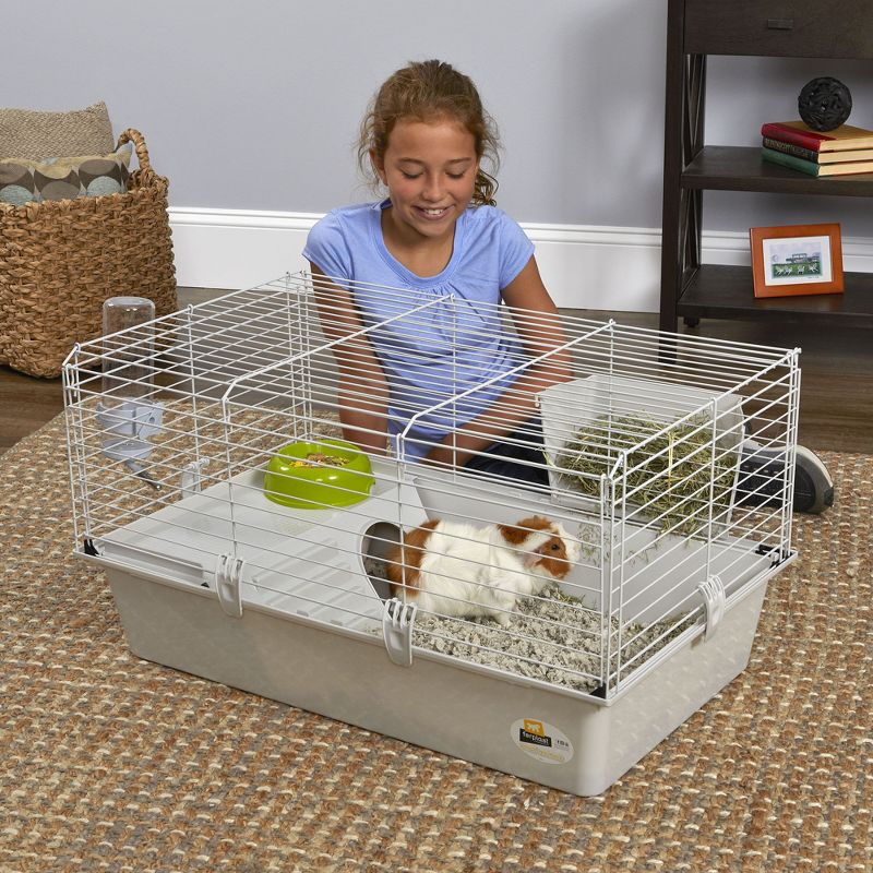 Trixie 2-Story Rabbit Hutch - Medium - Brown/White