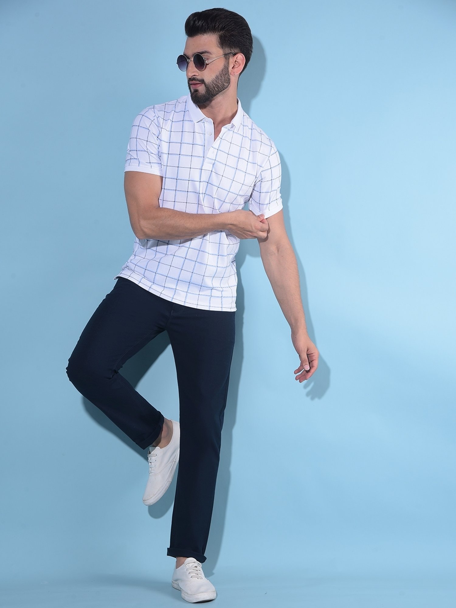 Crimsoune Club White Cotton Slim Fit Checks Polo T-Shirt