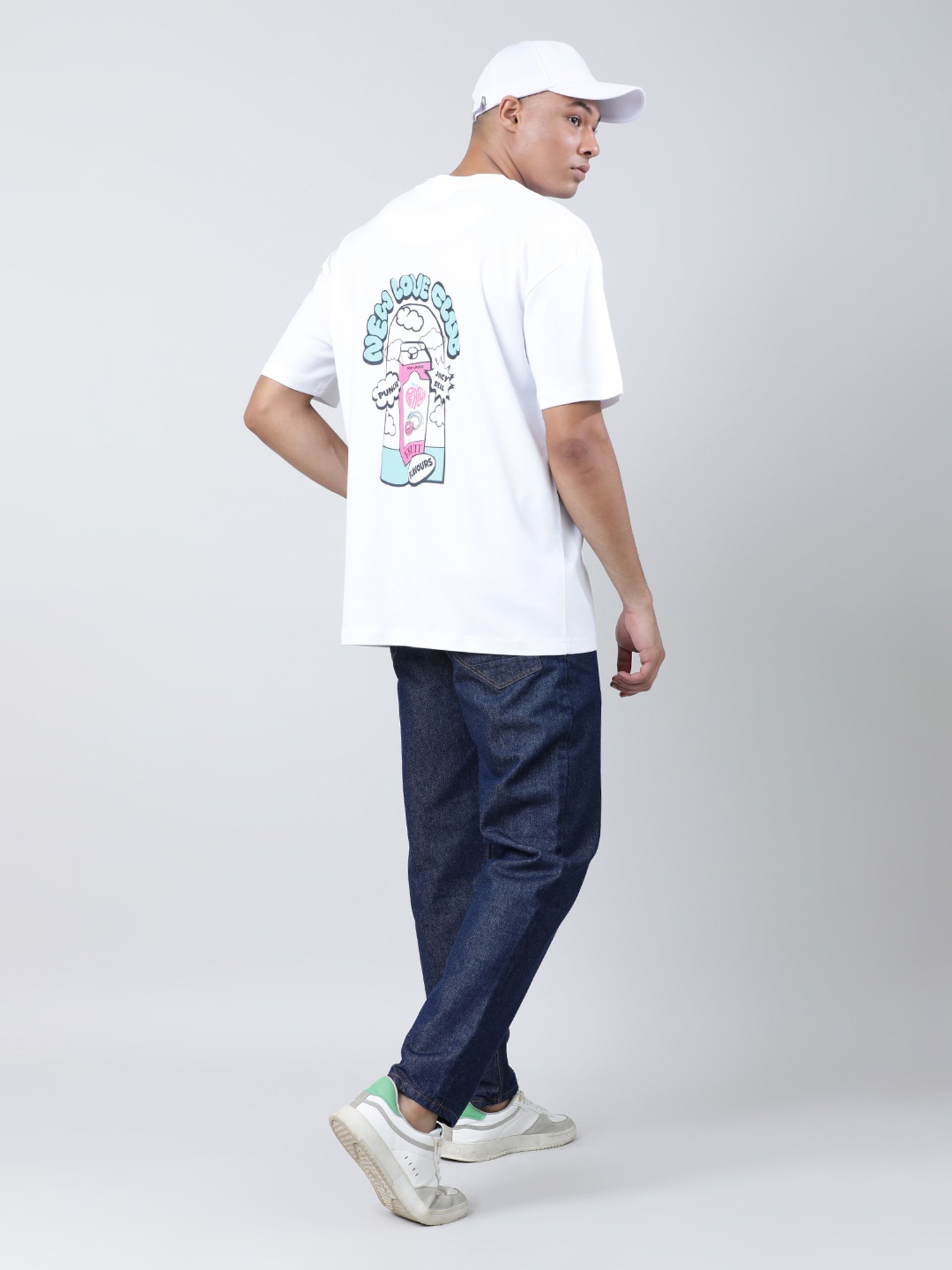 Bene Kleed White Loose Fit Printed Cotton Crew T-Shirt