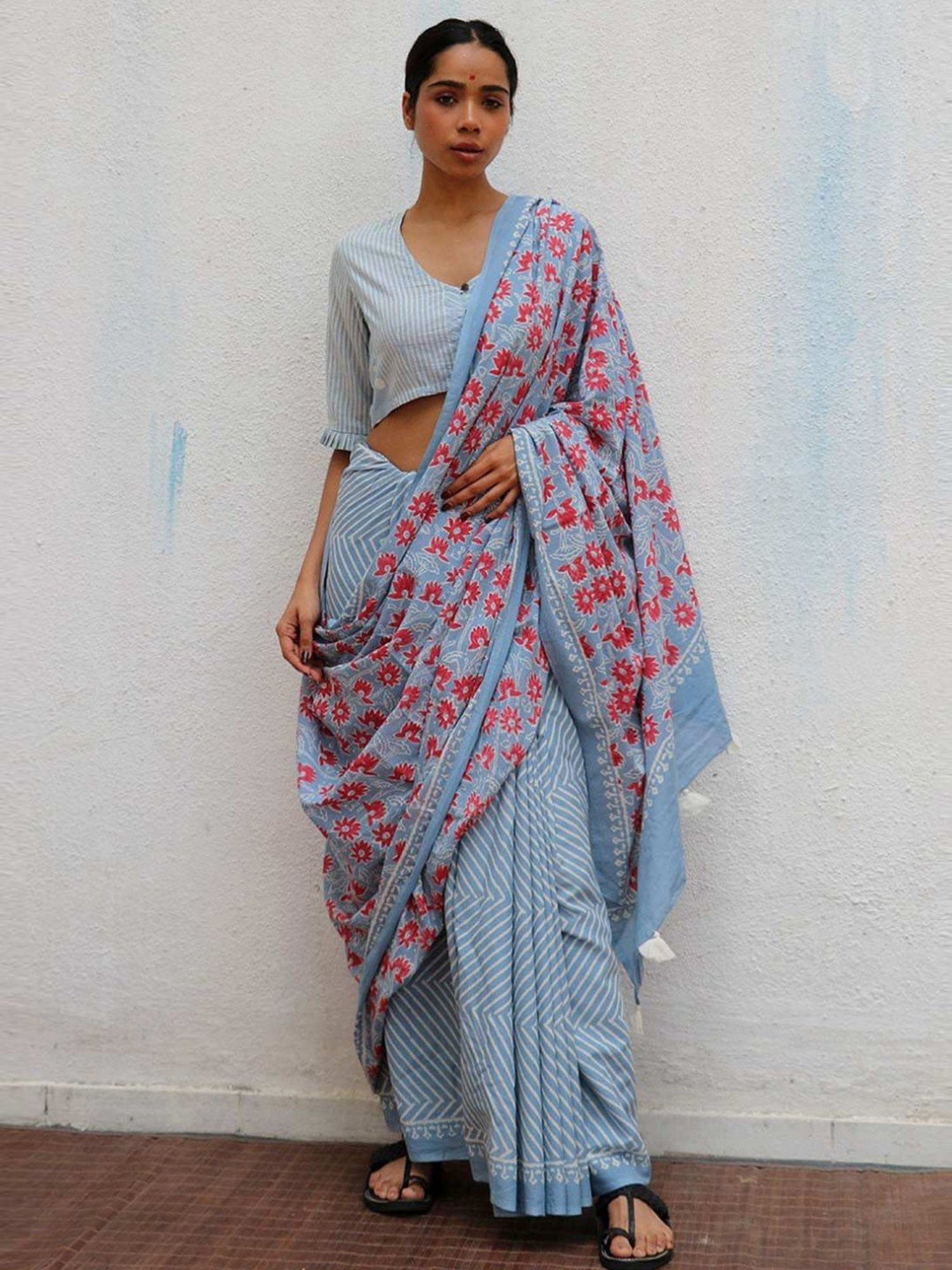 Chidiyaa Blue Paakhi Folk Flowers Handprinted Cotton Sarees