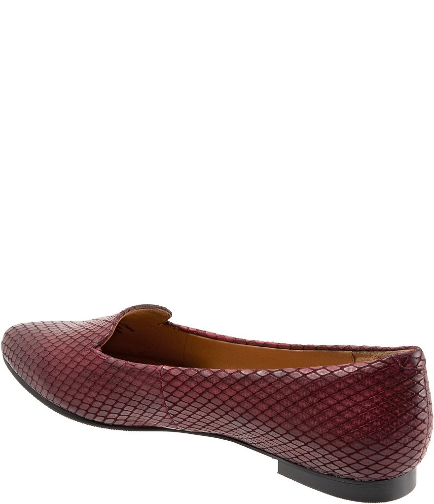 Trotters Harlowe Pattern Detail Leather Flat Loafers
