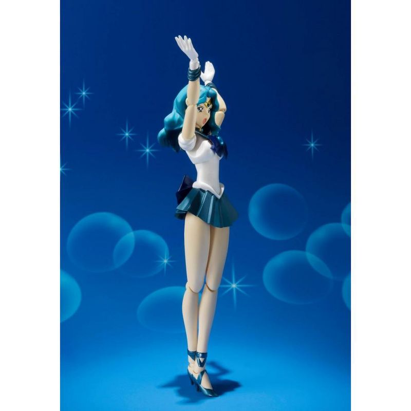 S.H.Figuarts - Sailor Moon - Sailor Neptune Action figures