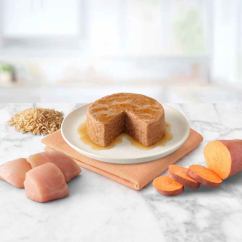 Blue Buffalo Tastefuls Adult Cat Chicken Entree Pate Wet Cat Food - 3oz