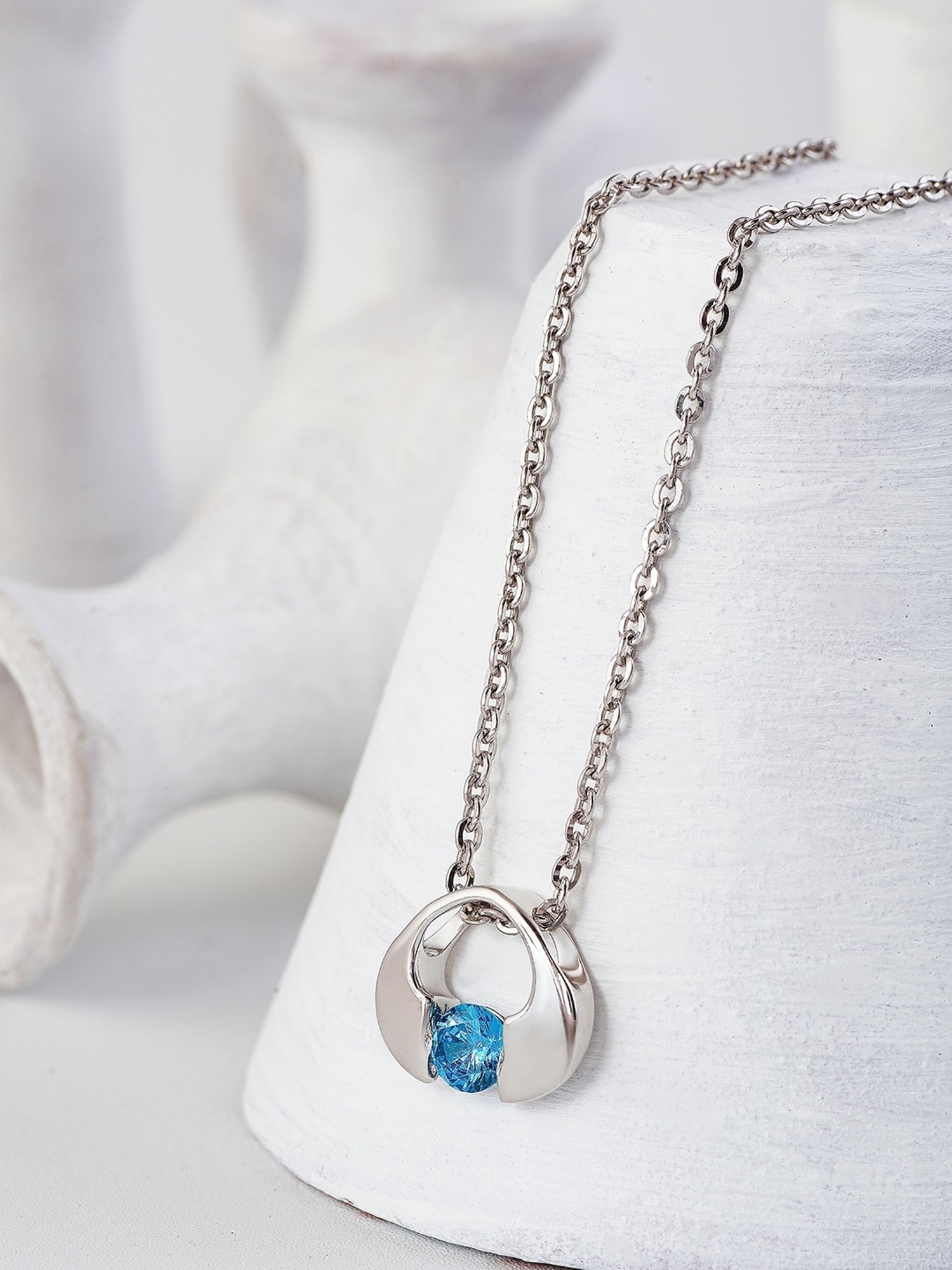 Silberry 92.5 Sterling Silver Ocean Rim Pendant with Chain