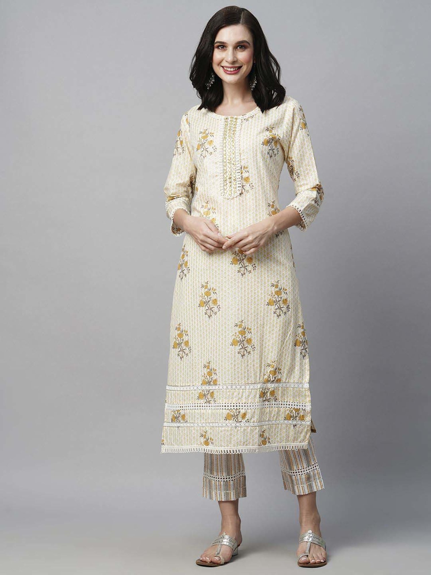 Heeposh White Cotton Printed Kurta Pant Set With Dupatta