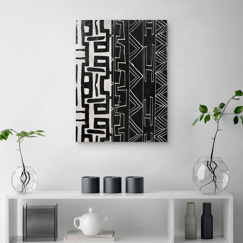 30" x 40" Geometric by Nikki Chu Canvas Art Print Black and White - Masterpiece Art Gallery