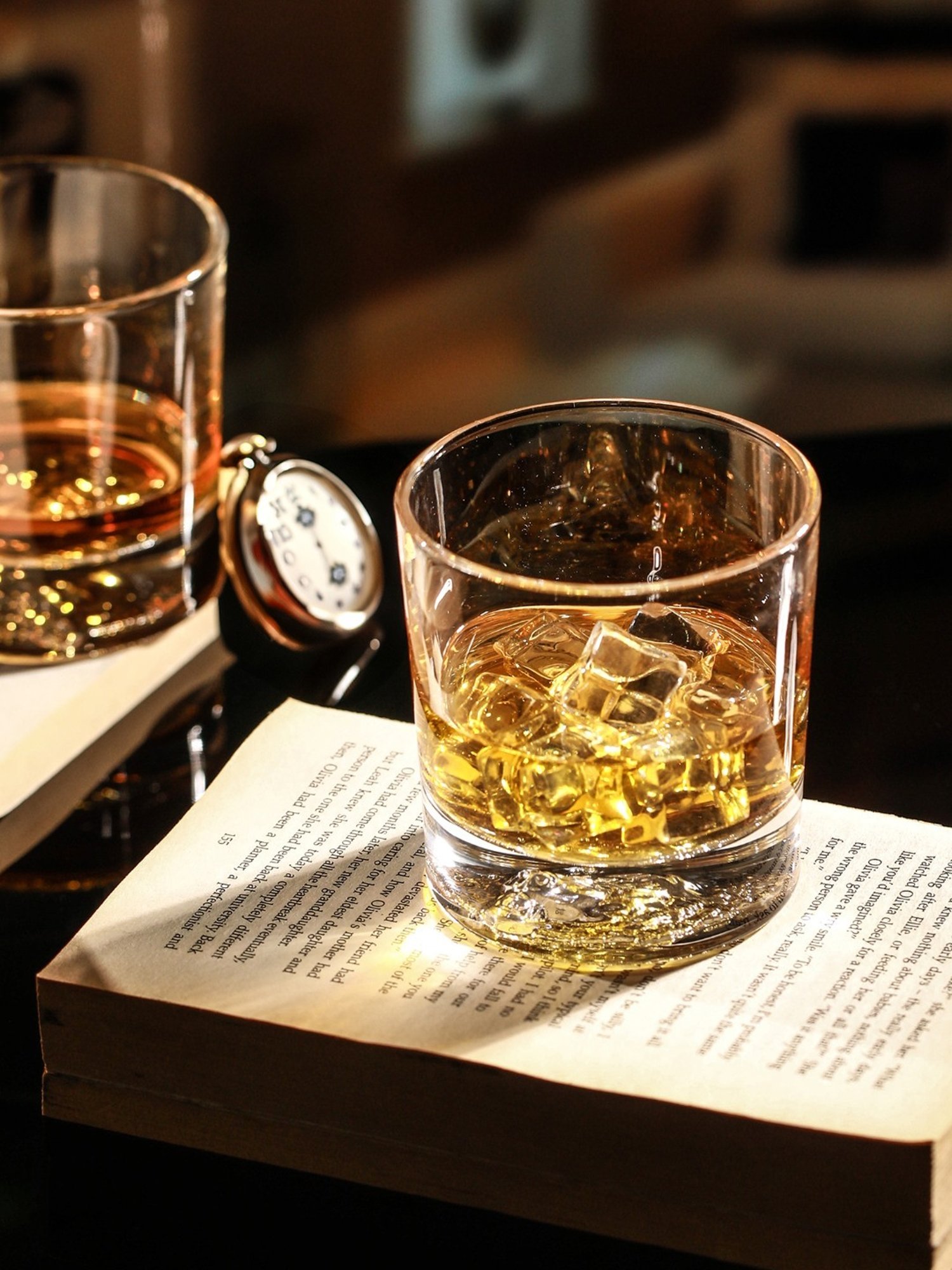 Trovea's Crystal Old Fashioned Transparent Glass Whiskey Glass - Set of 6