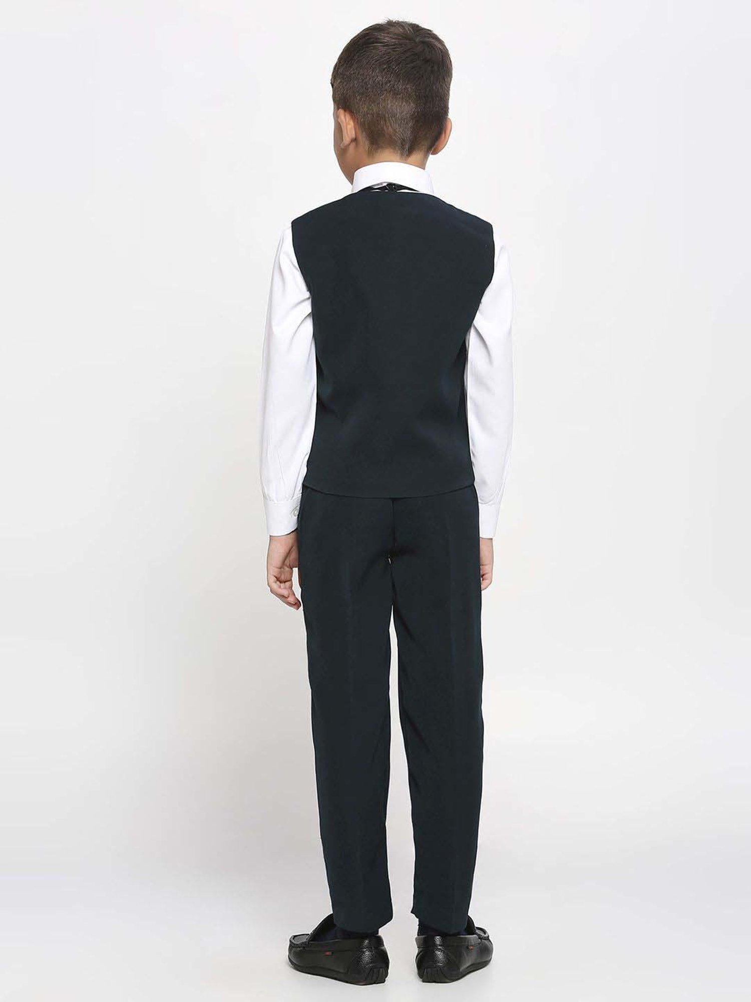 Kids Island Boys Green & White Embossed Full Sleeves Suit Set