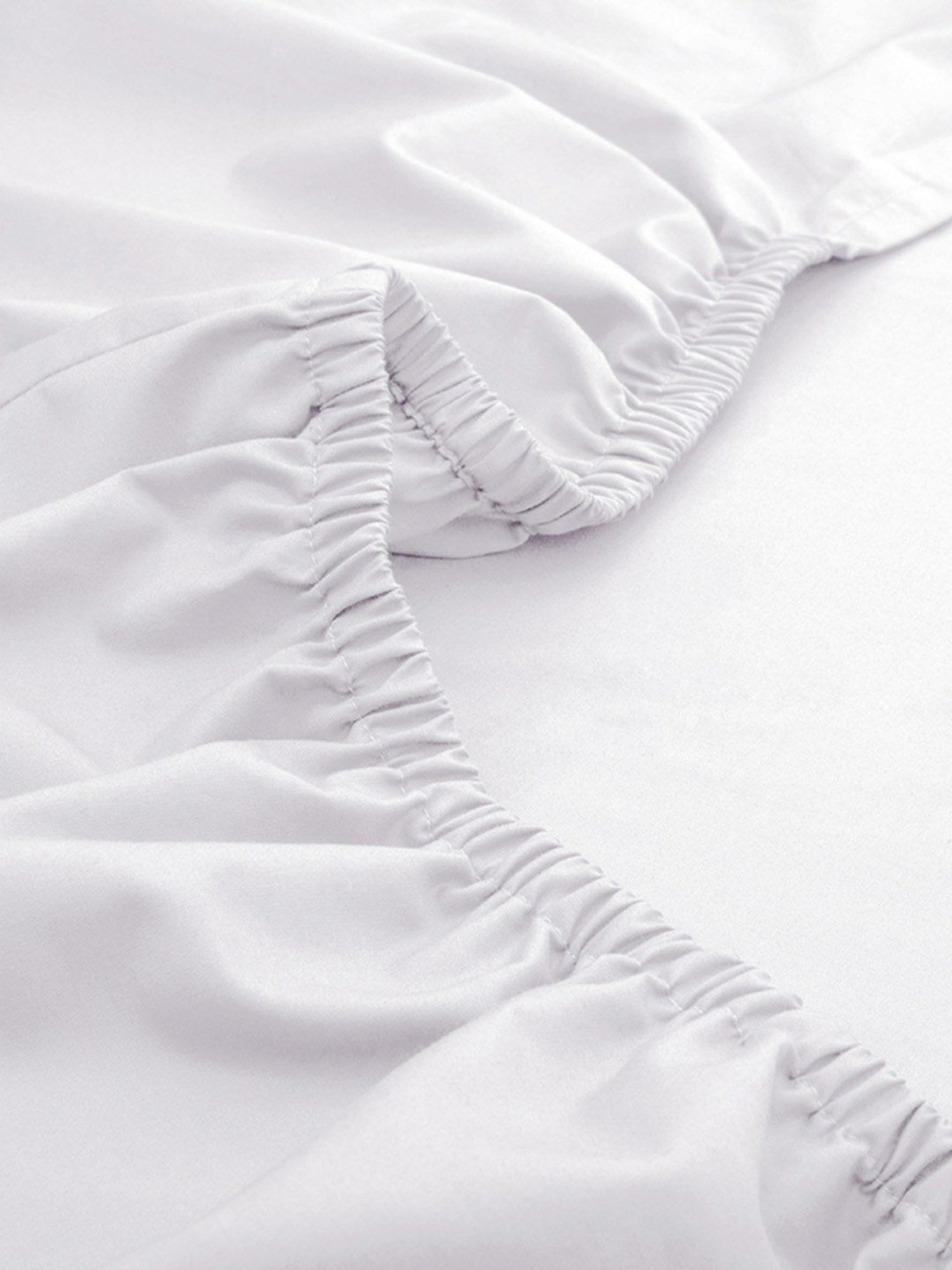 Maspar White Cotton 200 TC Bed Sheet Set