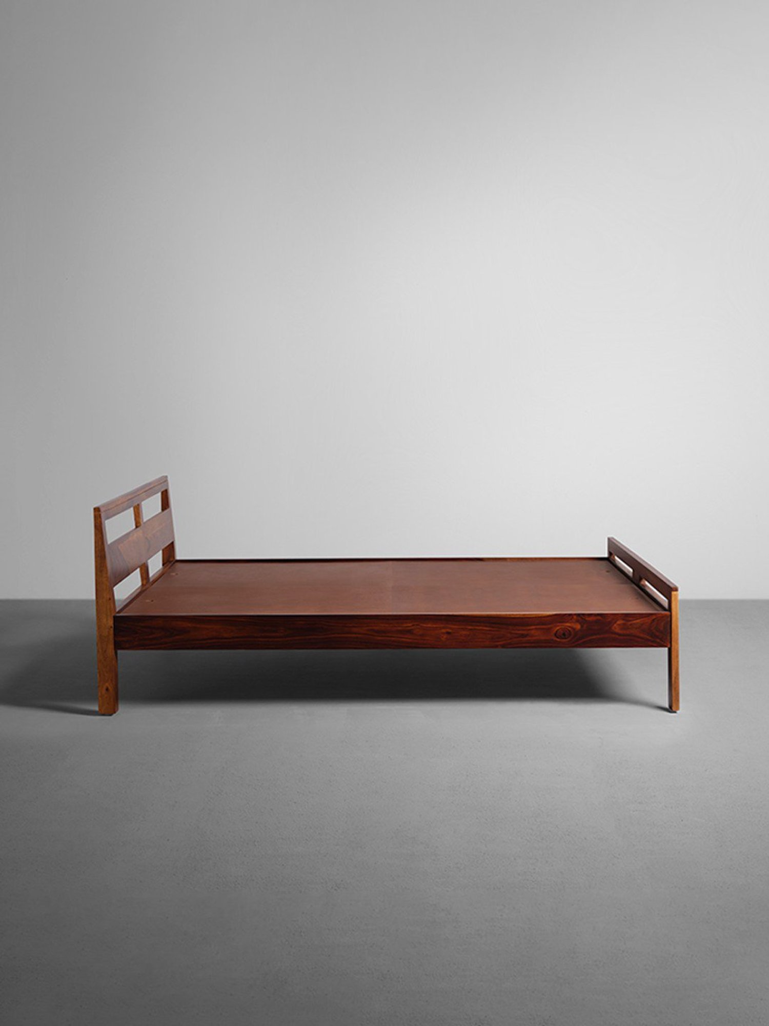 Sleepyhead V Teak Brown Sheesham Wood King Size Bed