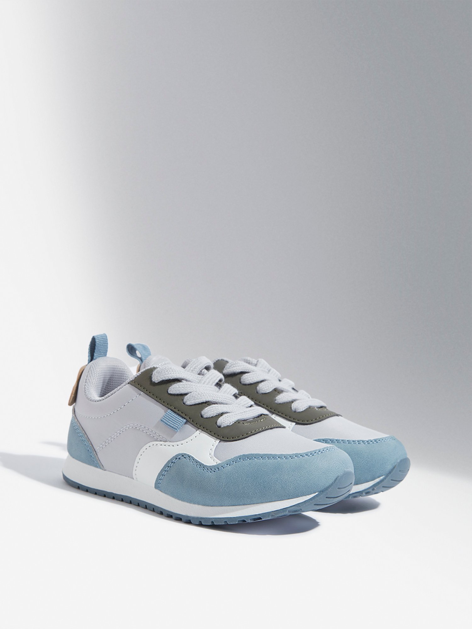 Yellow by Westside Multicolour Colour-Blocked Lace-Up Sneakers