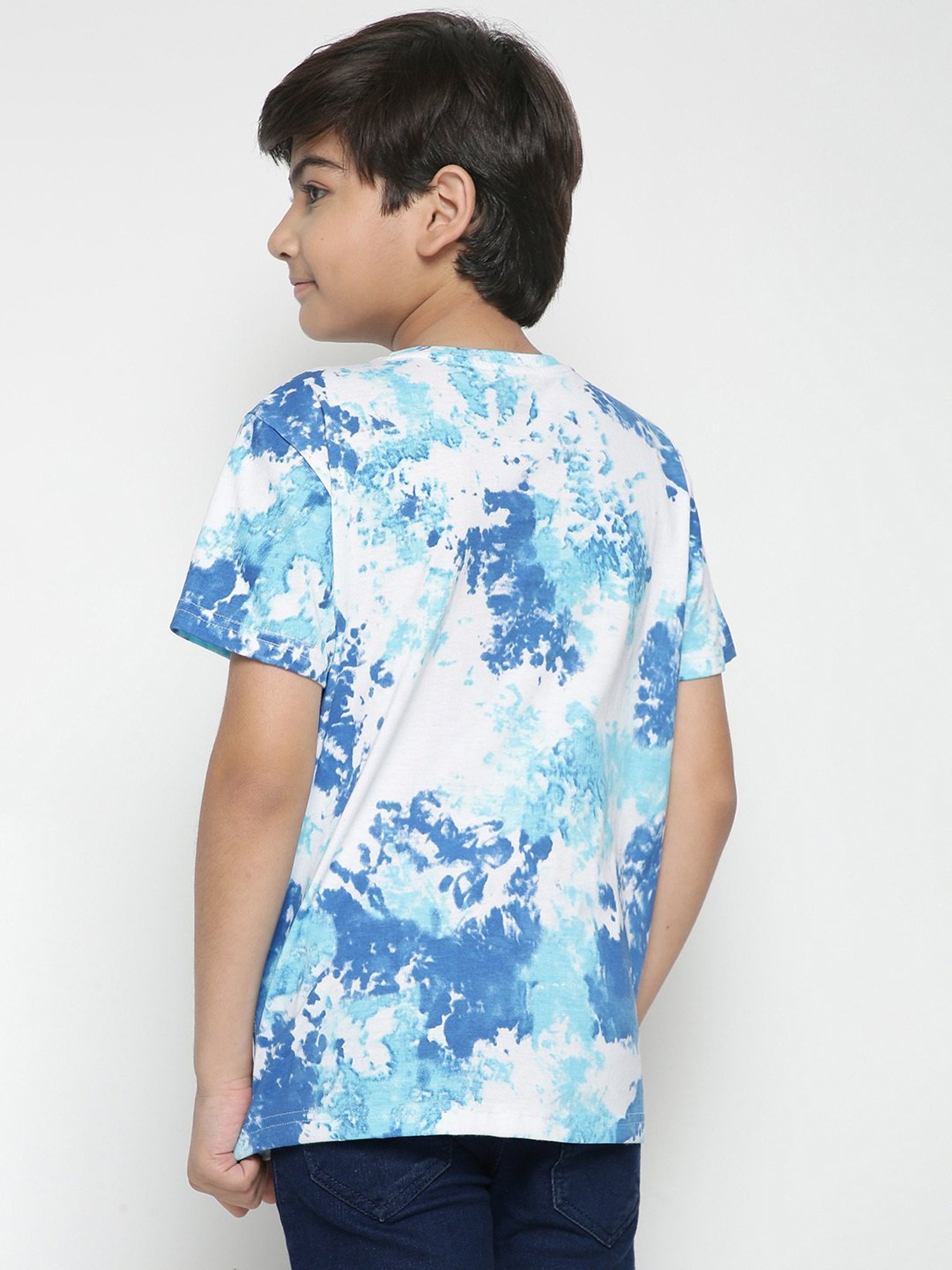 Lil Tomatoes Kids Blue & White Printed T-Shirt