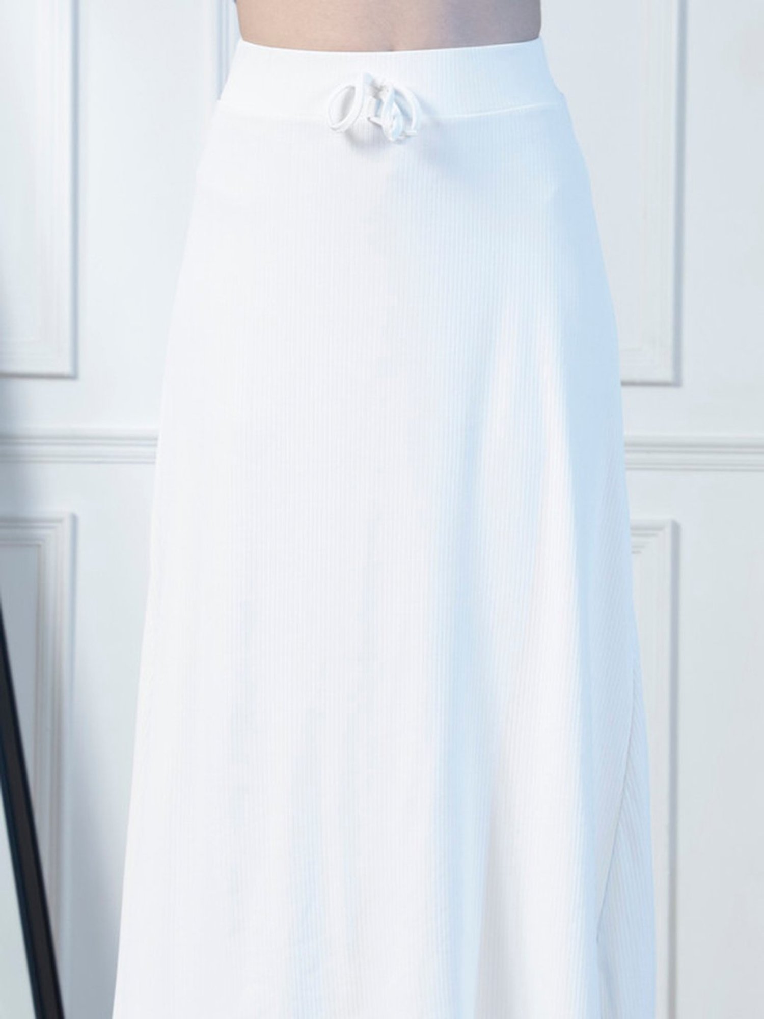 Belle Fille White Floral Print Skirt