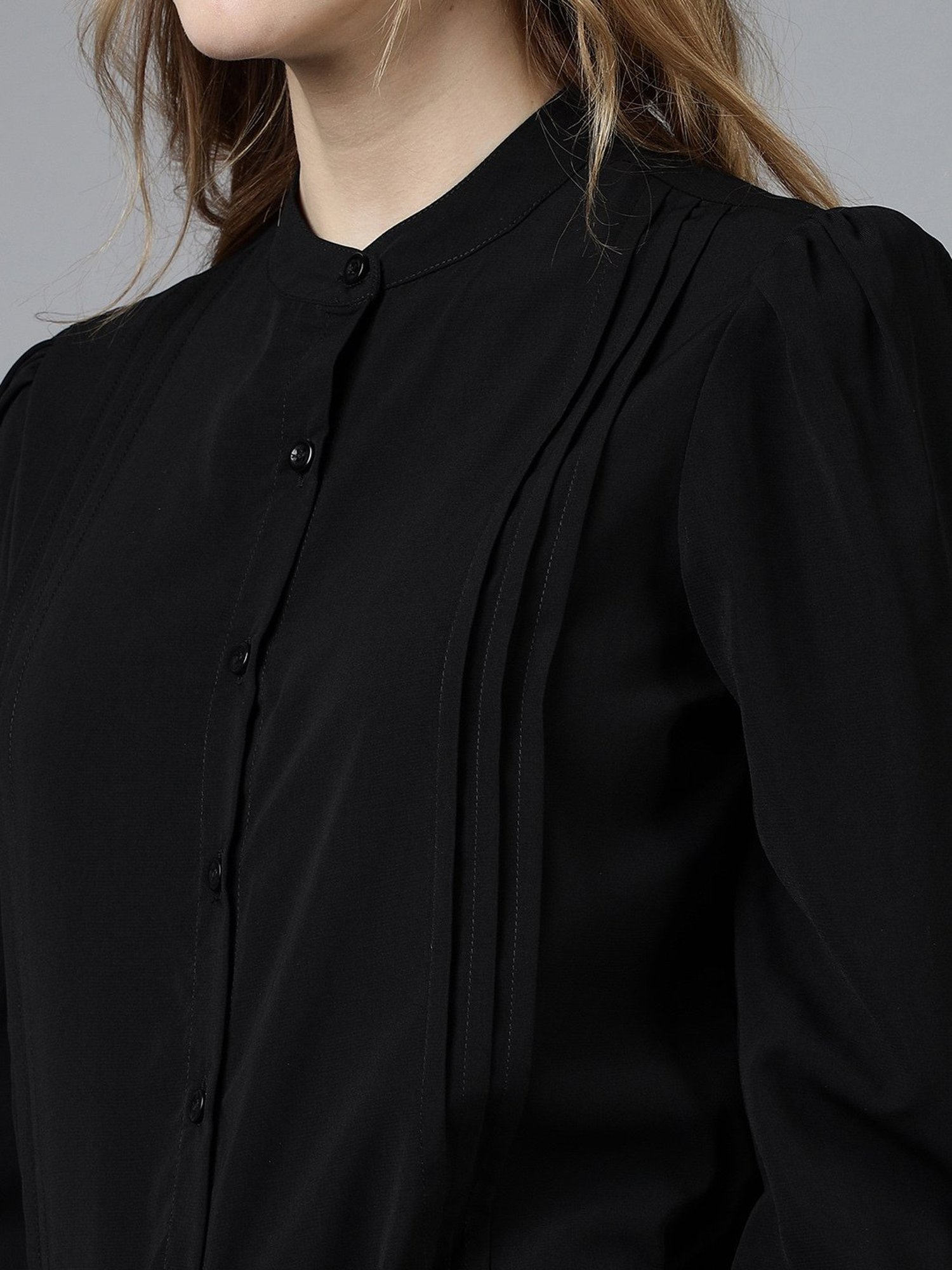 FITHUB Black Regular Fit Shirt