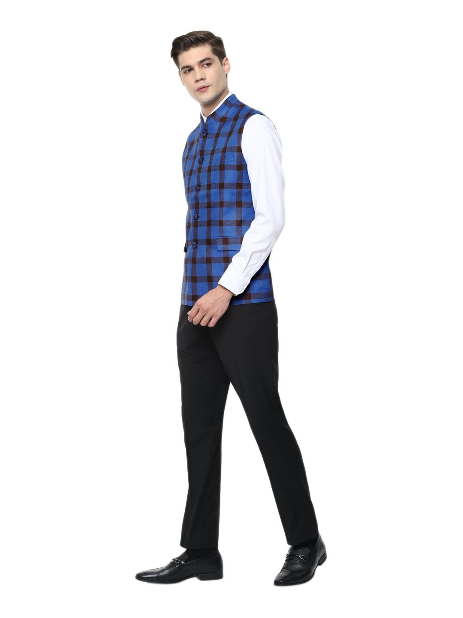 Vastramay Black Regular Fit Blazer